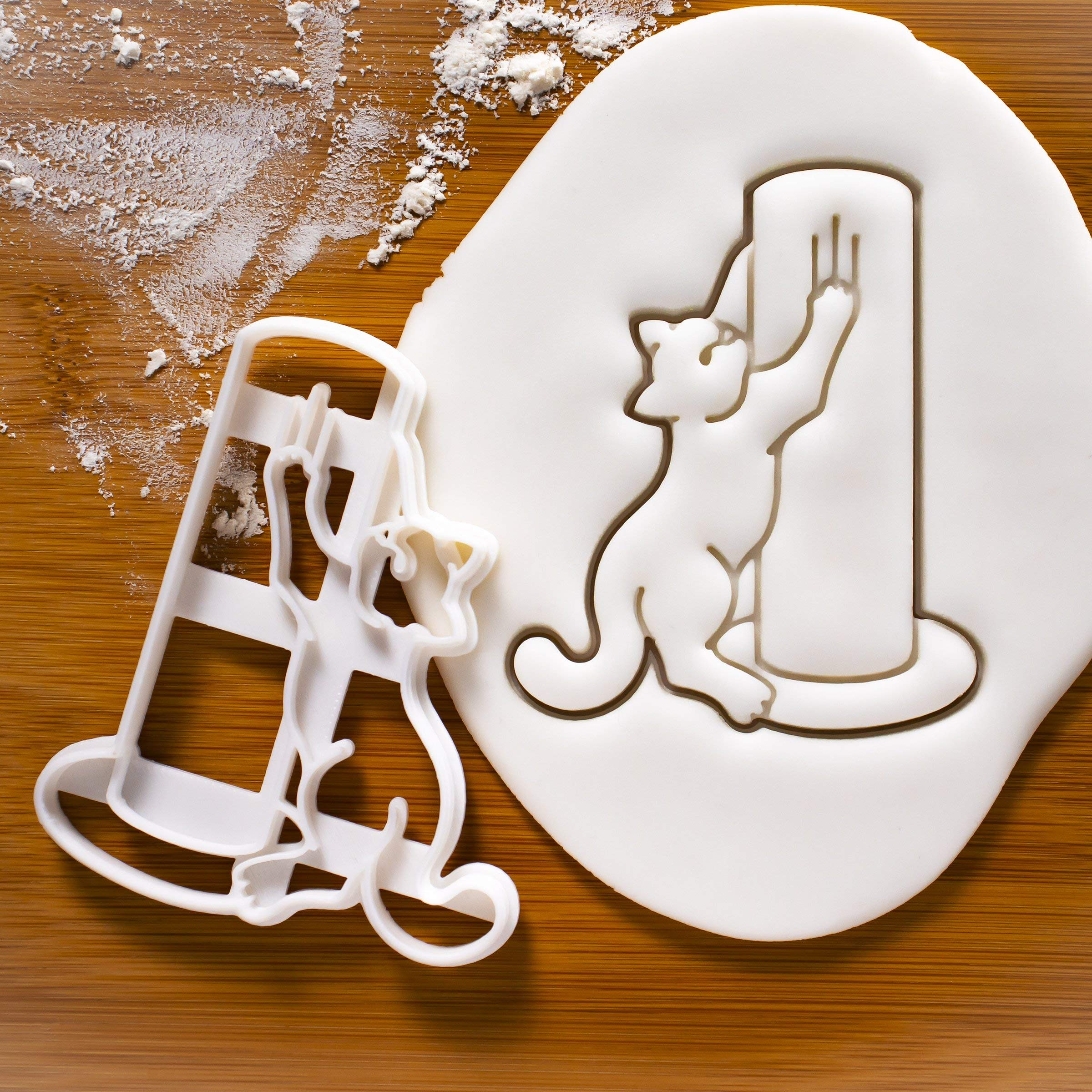 Kitty Scratch Cookie Cutter - 1 Piece Stainless Steel Cat Paw Design for Baking | Perfect for Cat-Themed Cookies, Cupcakes & DIY Pet Treats
