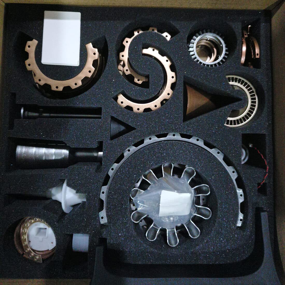 1/20 Trent 900 DIY Turbofan Engine Model Kit - 150+ Pieces Working Aircraft Engine Building Set for Adults, STEM Educational Science Project & Engineering Gift (Perfect for Aviation Enthusiasts, Classroom Demonstrations & Technology Experiments)