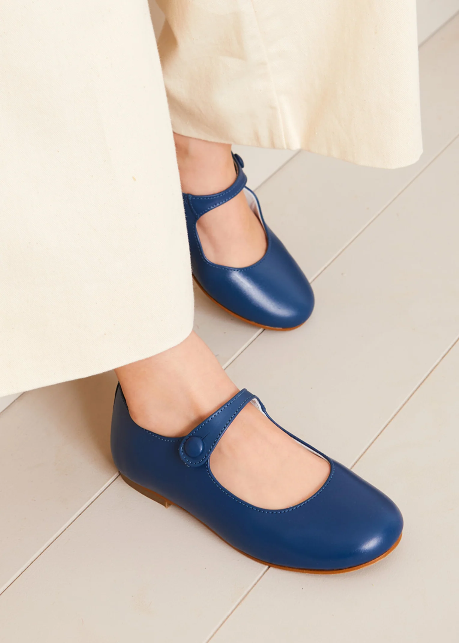 Blue Leather Mary Jane Shoes for Women - Comfortable & Stylish (Sizes 25-34 EU) - Perfect for Work, Parties & Everyday Wear