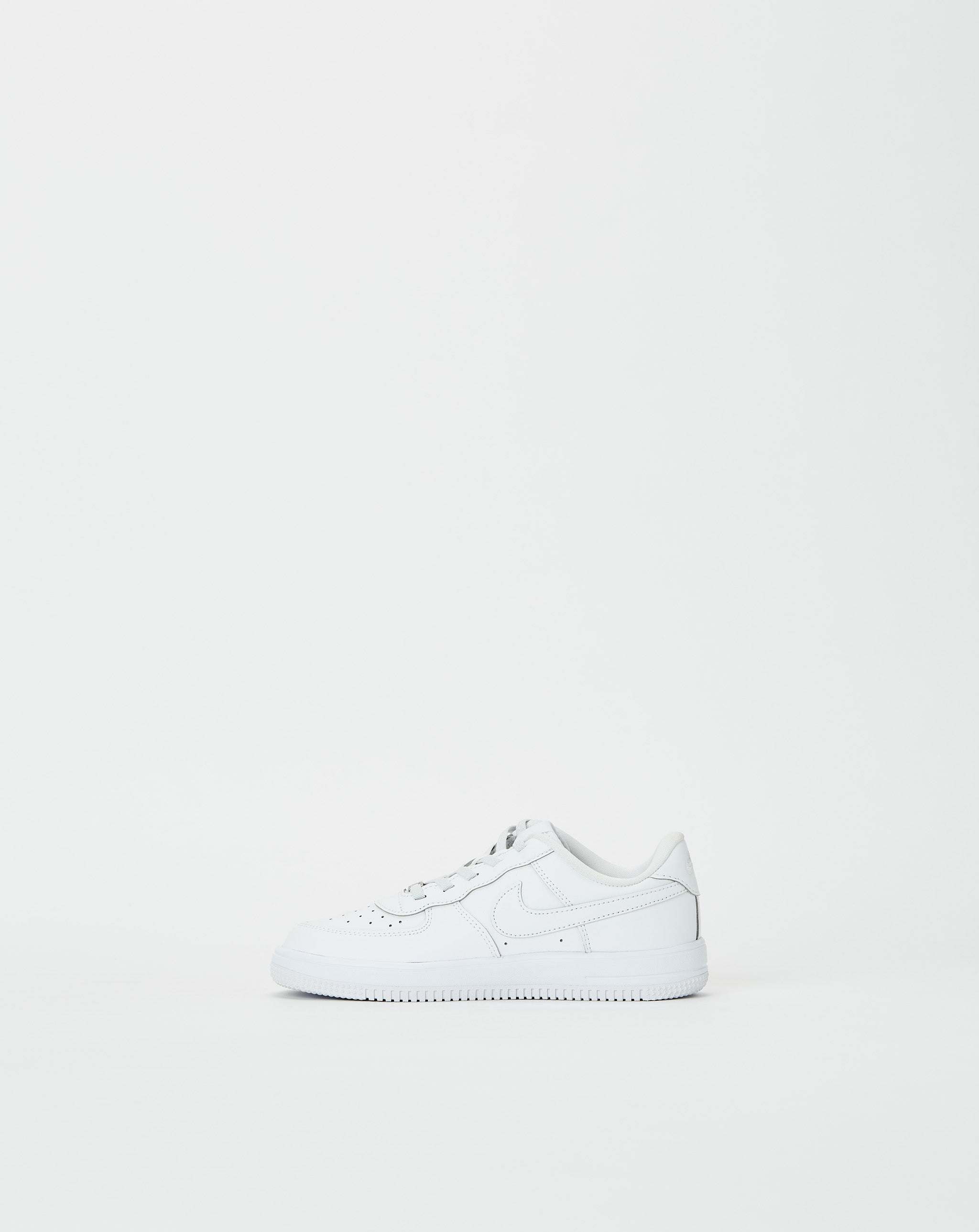 Nike Kids' Air Force 1 Low EasyOn Sneakers - Lightweight & Easy Slip-On Design for Boys & Girls - Perfect for School, Play & Everyday Wear