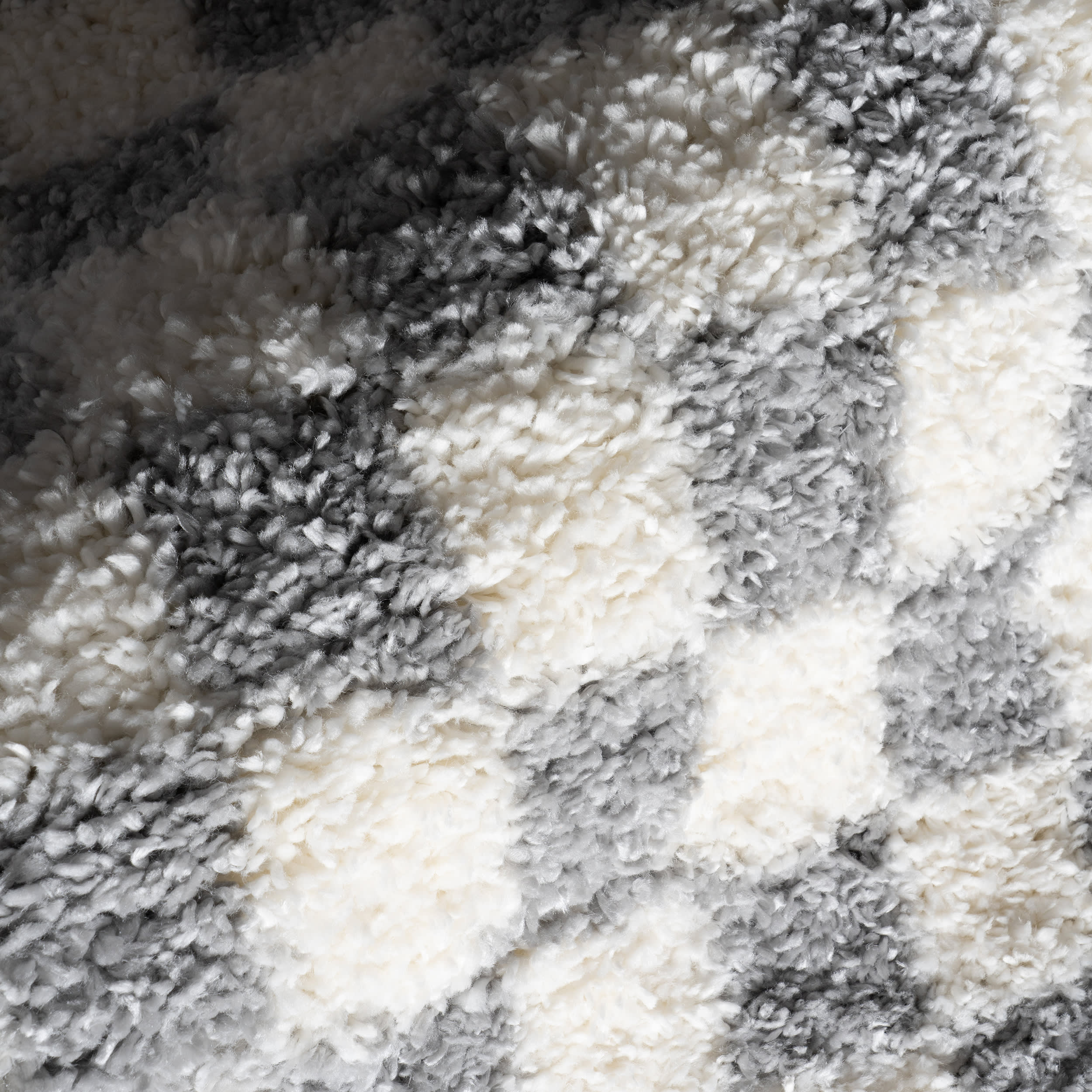 Bettie Retro Checkered Shag Rug - Soft Plush Light Grey Area Rug for Living Room, Bedroom & Dorm Decor