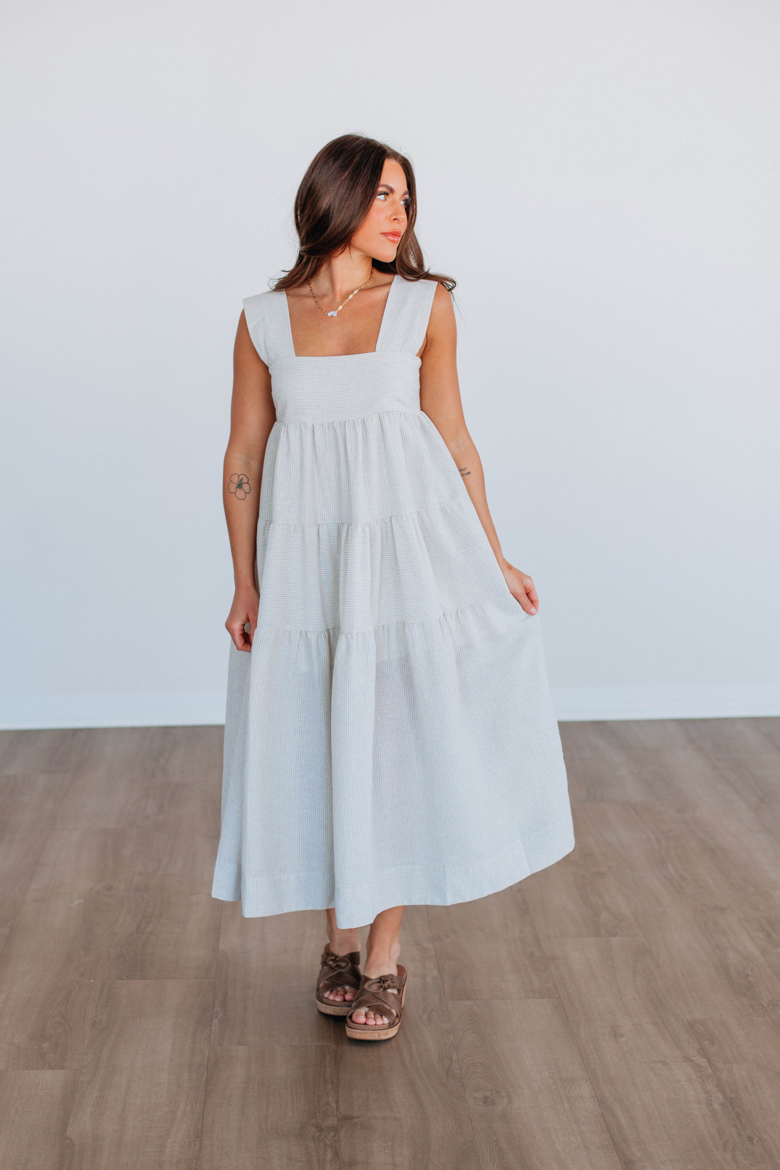 Austrina Women's Floral Summer Dress - Lightweight & Breathable for Casual Outings, Beach Vacations & Date Nights