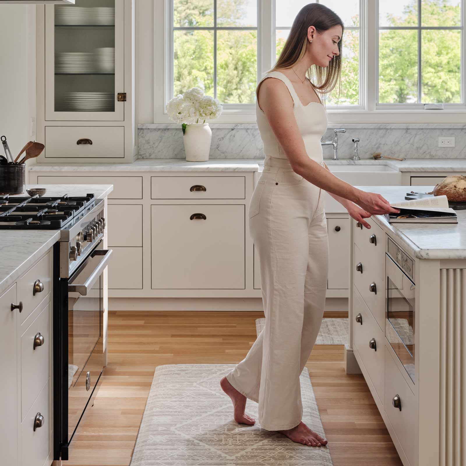 Nama Standing Mat | Ula - Premium Anti-Fatigue Floor Mat for Home & Office - Comfortable Standing Support for Workstations, Kitchens, and Standing Desks