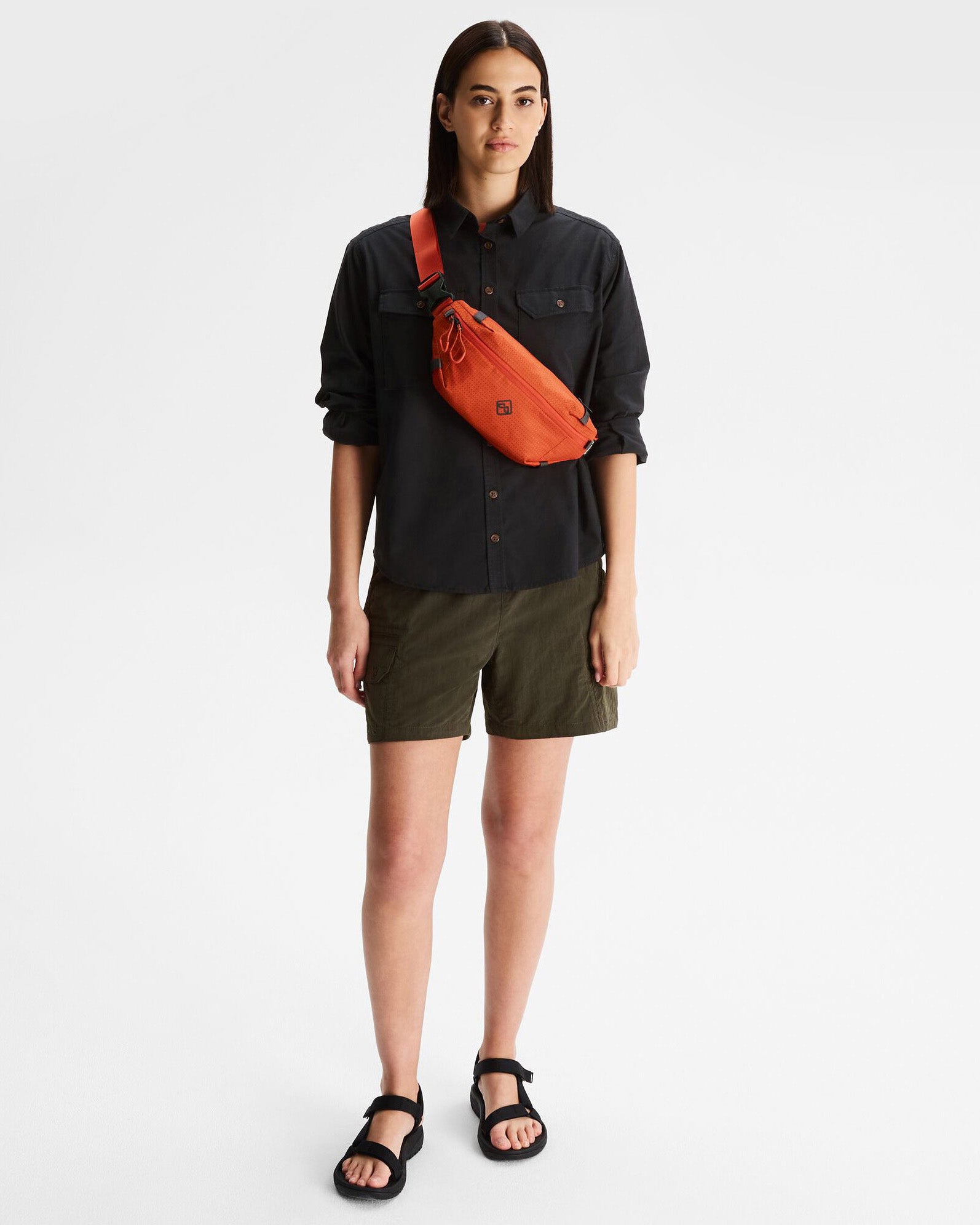 Valorous Crossbody Bag for Women - Stylish & Durable Red Earth Leather Purse - Perfect for Travel, Work & Everyday Use