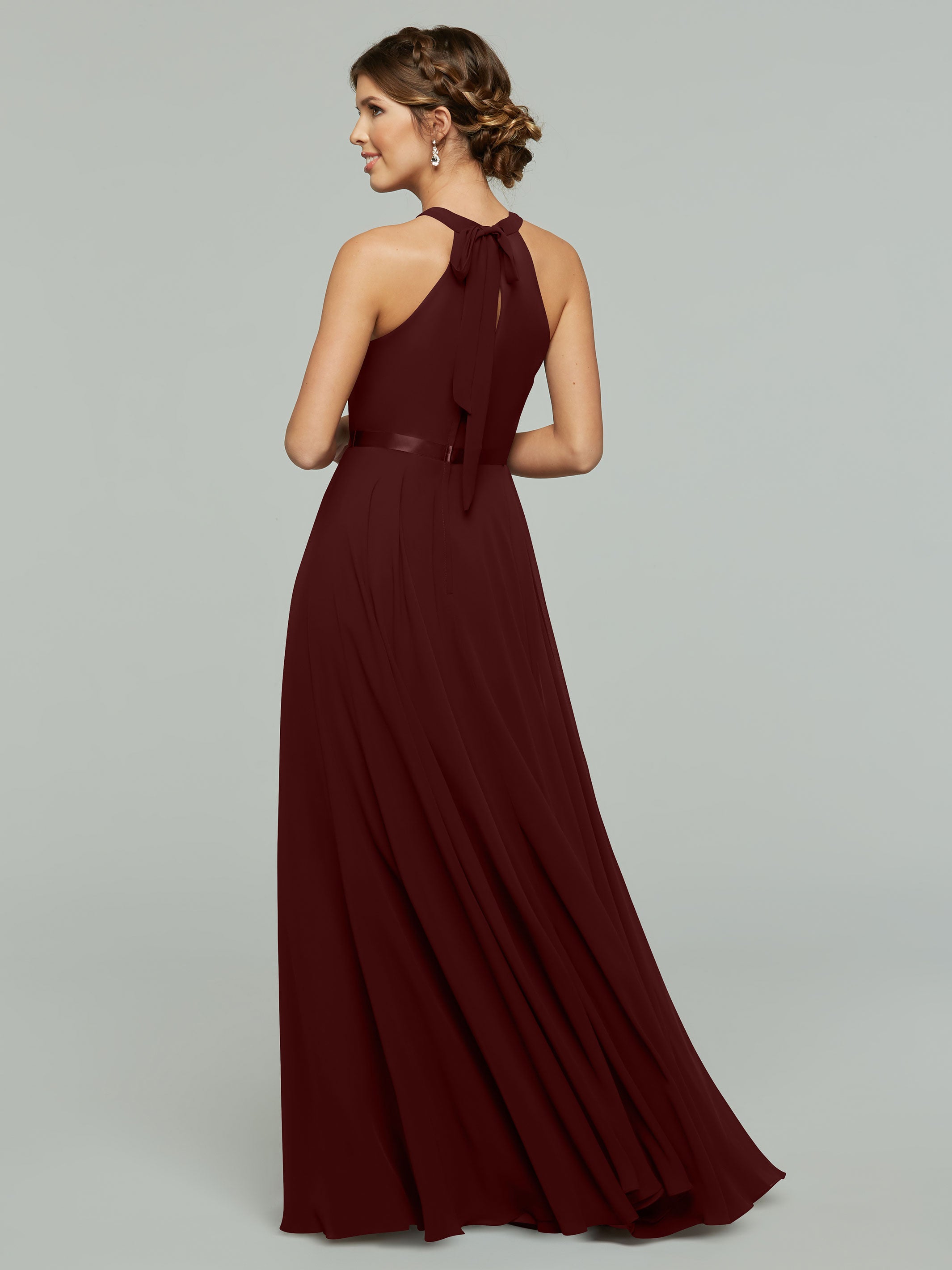 Elegant A-Line Chiffon Bridesmaid Dress with Halter Neckline - Perfect for Weddings, Formal Events & Special Occasions