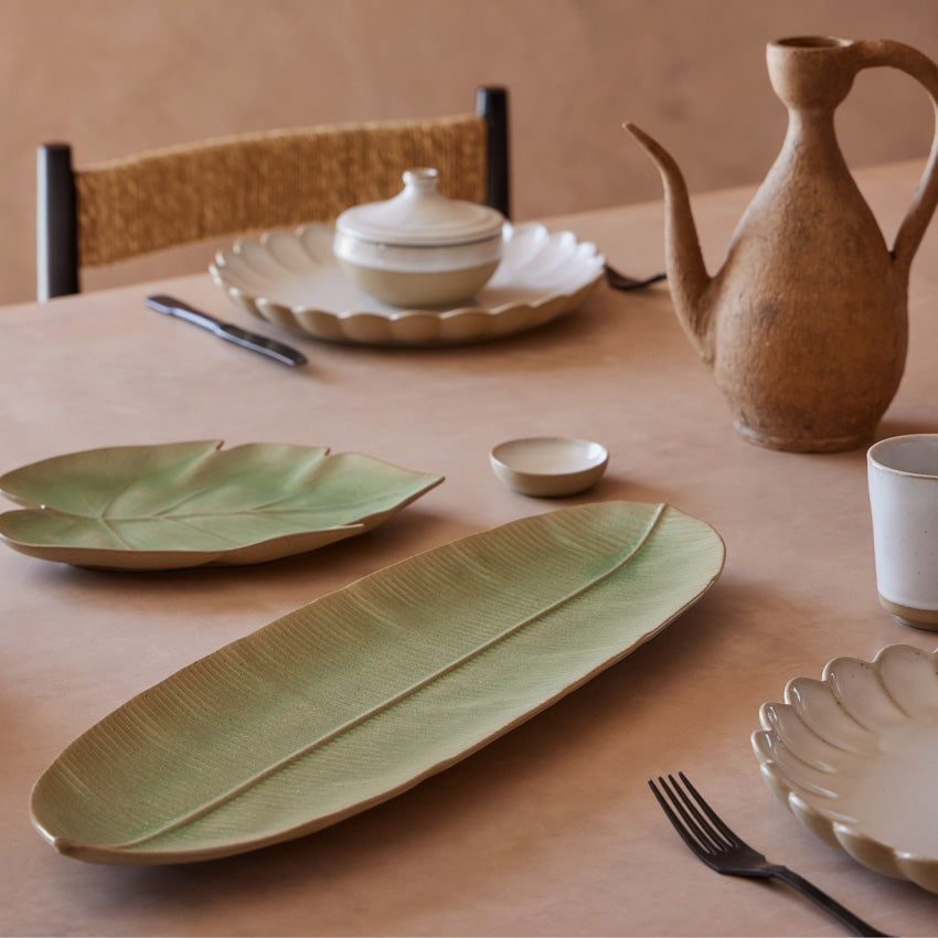 Costa Nova Marrakesh Eucalyptus Banana Leaf Dinnerware Set - Elegant Tropical Tableware for Home Decor, Parties & Outdoor Dining