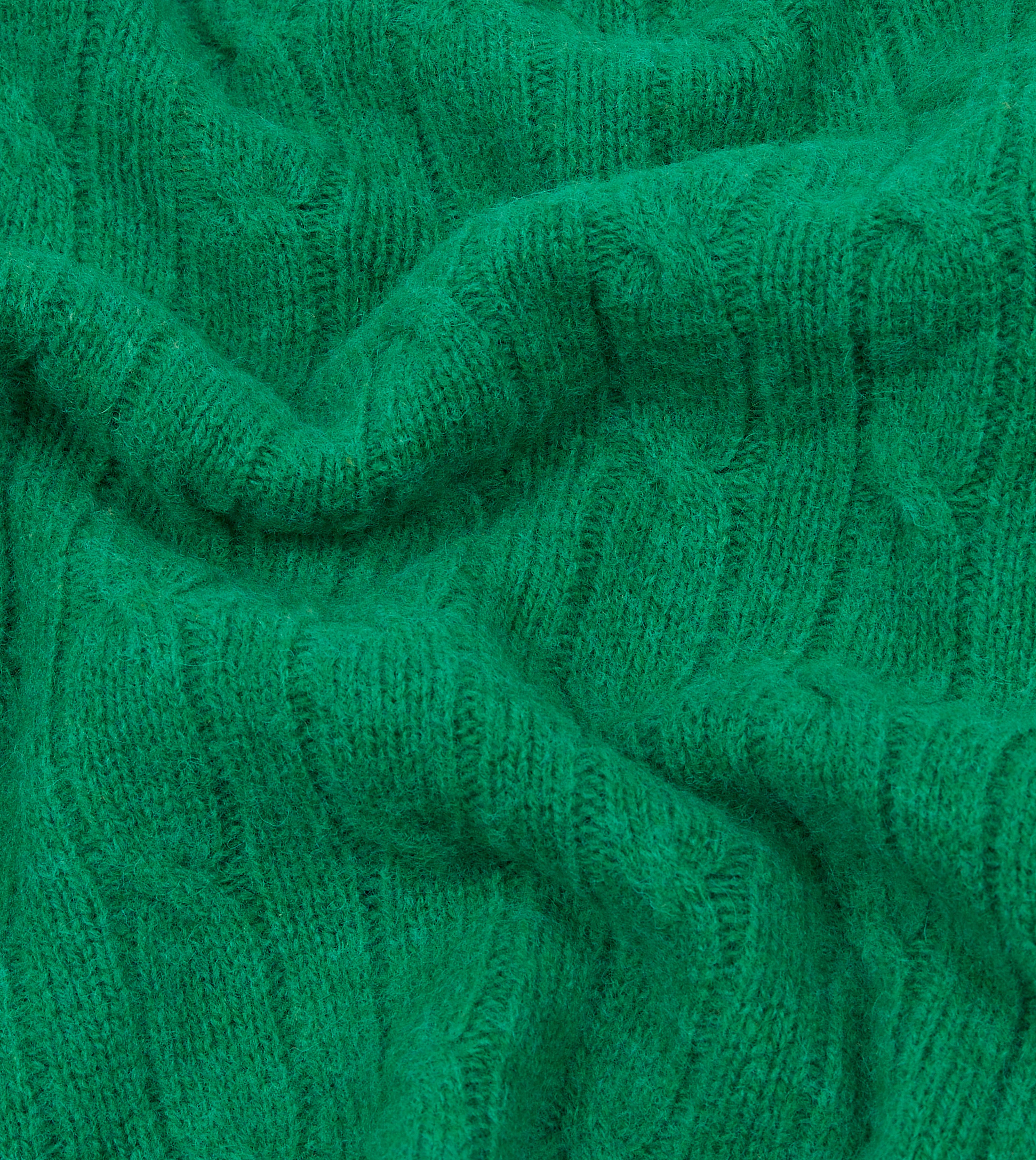 Green Brushed Shetland Cable Knit Crew Neck Sweater | Soft Wool Pullover for Women & Men | Perfect for Winter, Fall & Casual Outfits