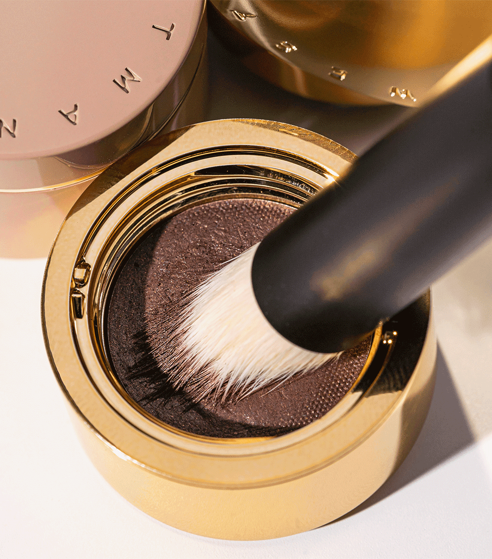 Professional Eye Shadow Brush Set - Soft Synthetic Bristles for Blending & Shading - Perfect for Makeup Artists & Beauty Enthusiasts - Ideal for Everyday Makeup & Special Occasions