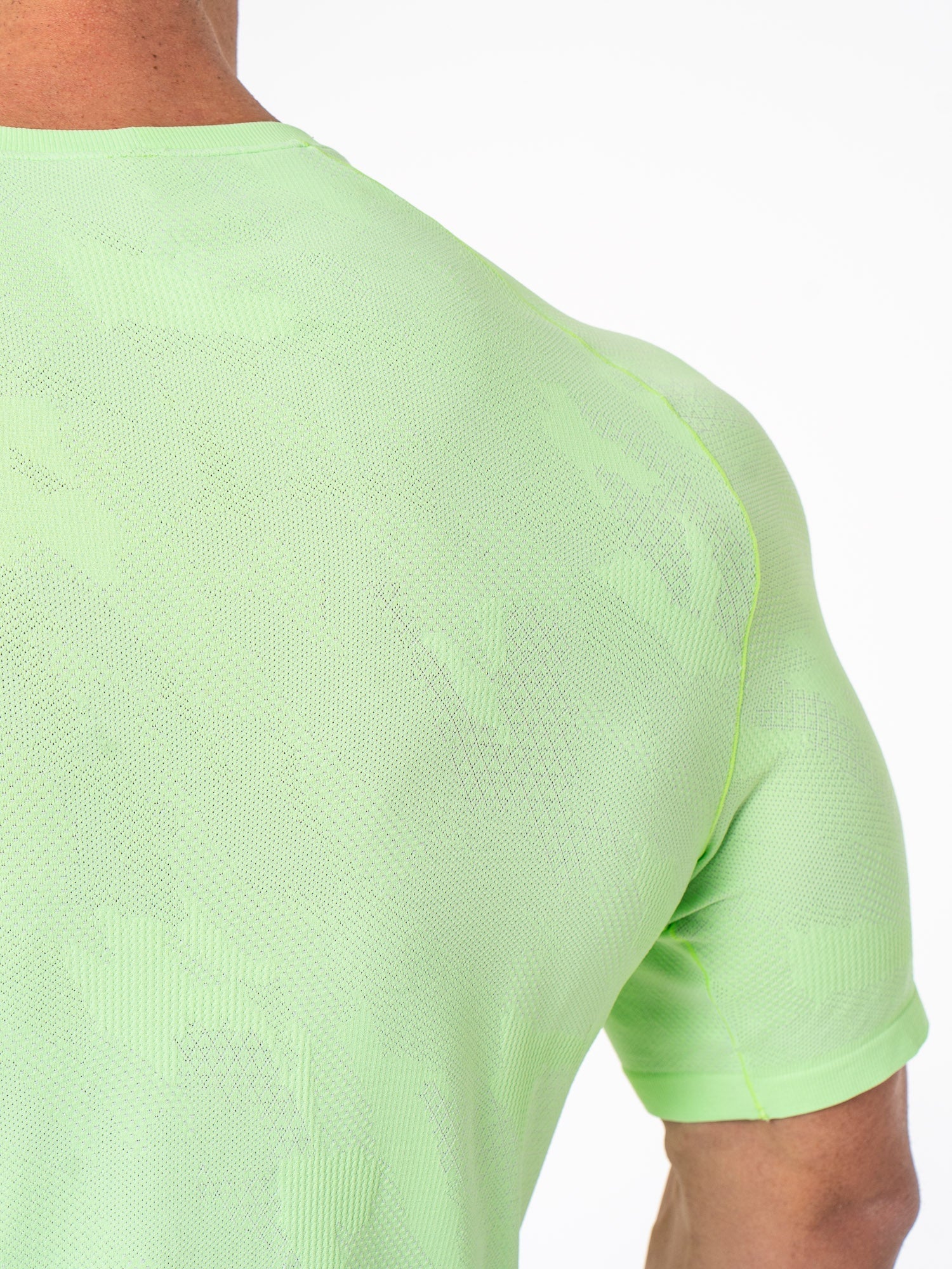 Aero Core Seamless T-Shirt for Men - Breathable Quick-Dry Performance Shirt in Lime Green - Perfect for Gym, Running & Outdoor Activities