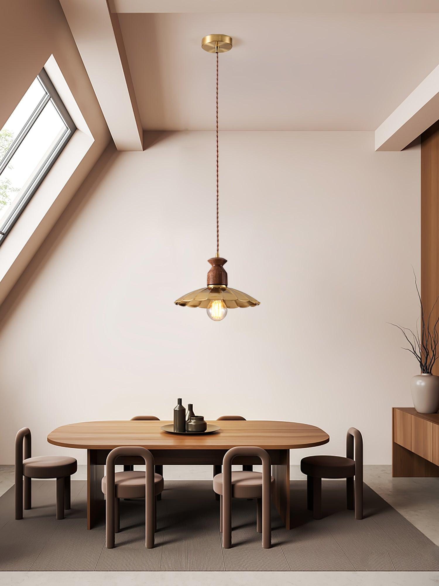 Vintage Brass Crest Pendant Light - Elegant Ceiling Fixture for Dining Room, Kitchen Island & Entryway Lighting