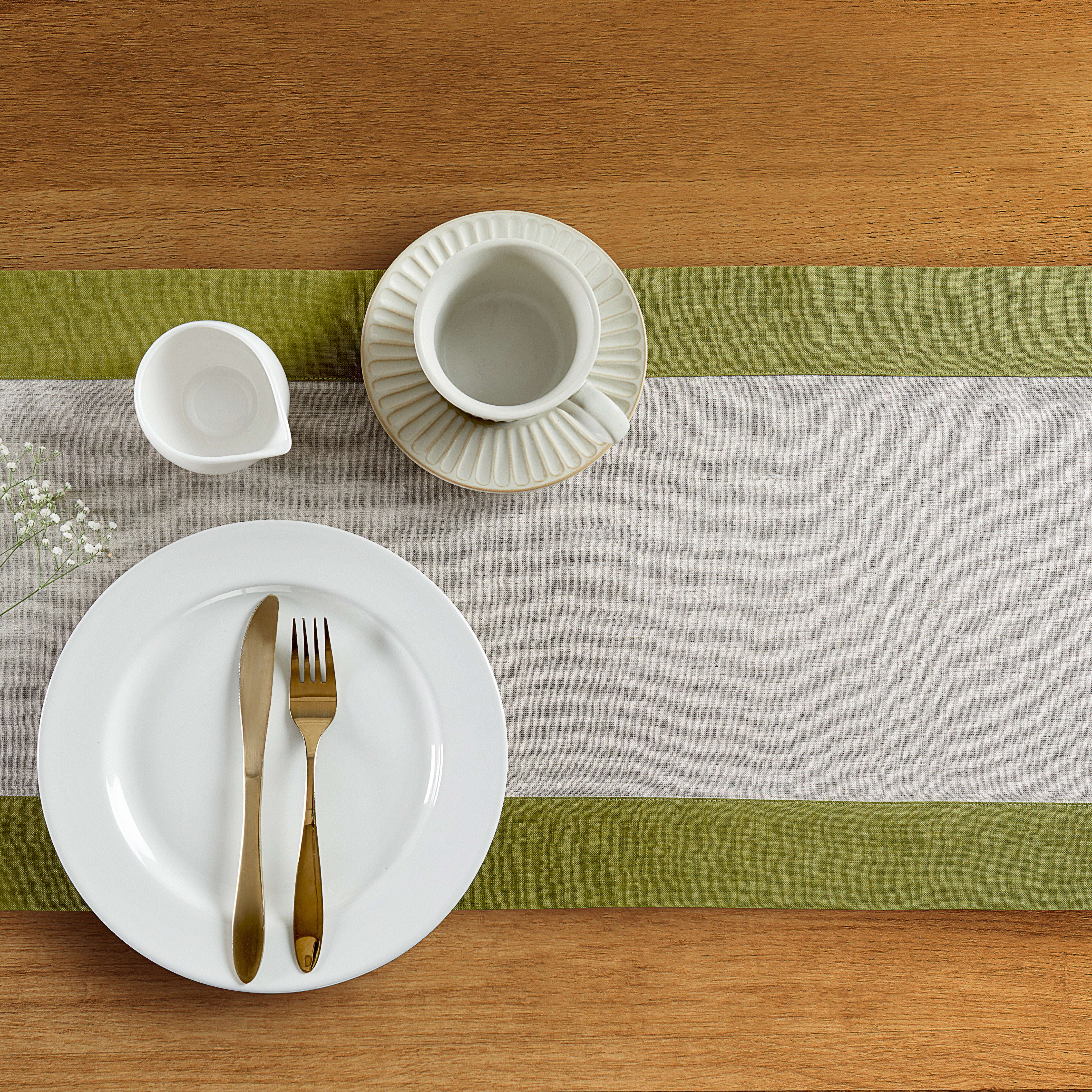 Elegant Contempo Table Runner - Premium Dining Decor for Weddings, Holidays & Everyday Use