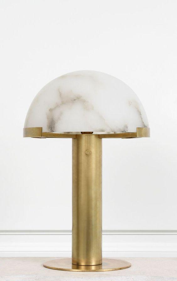 Elegant Alabaster Table Lamp - Handcrafted Home Decor for Living Room, Bedroom & Office - Soft Lighting for Relaxation & Ambience