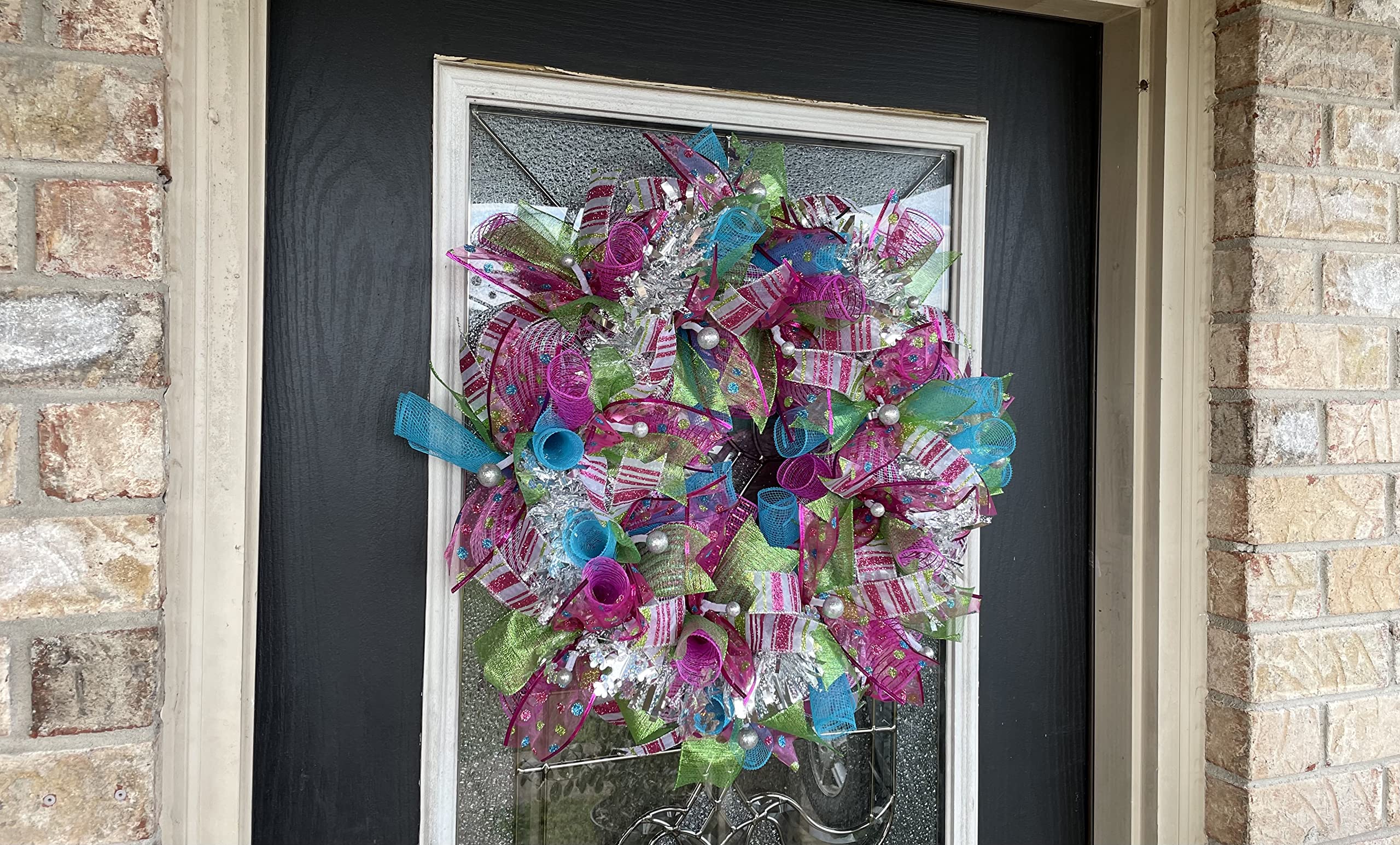 Festive Christmas Deco Mesh Wreath for Front Door - Holiday Porch & Patio Decor, Winter Party Entryway Decoration - Perfect for Family Gatherings & Seasonal Celebrations