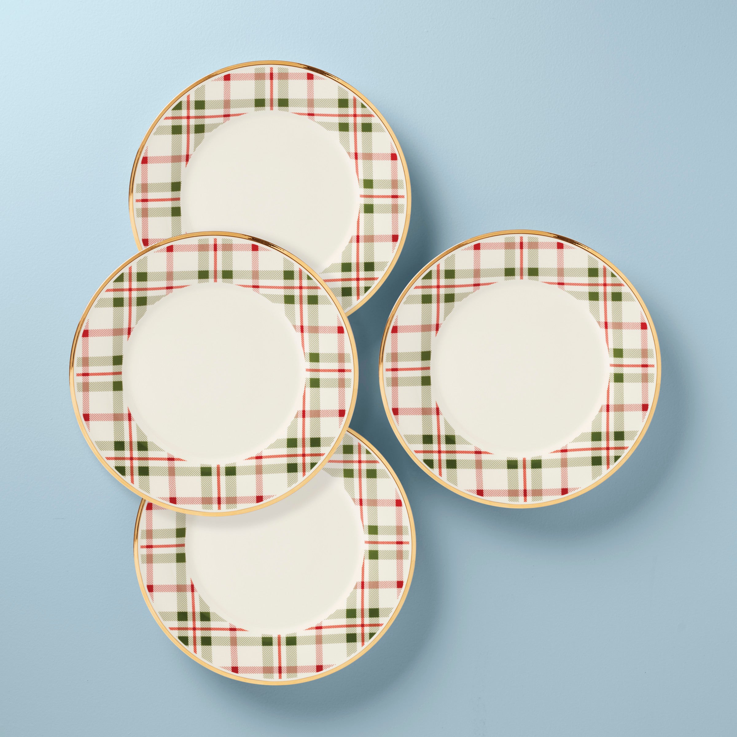 Holiday Plaid Dinner Plates Set of 4 - Festive Christmas Tableware for Holiday Parties & Family Gatherings