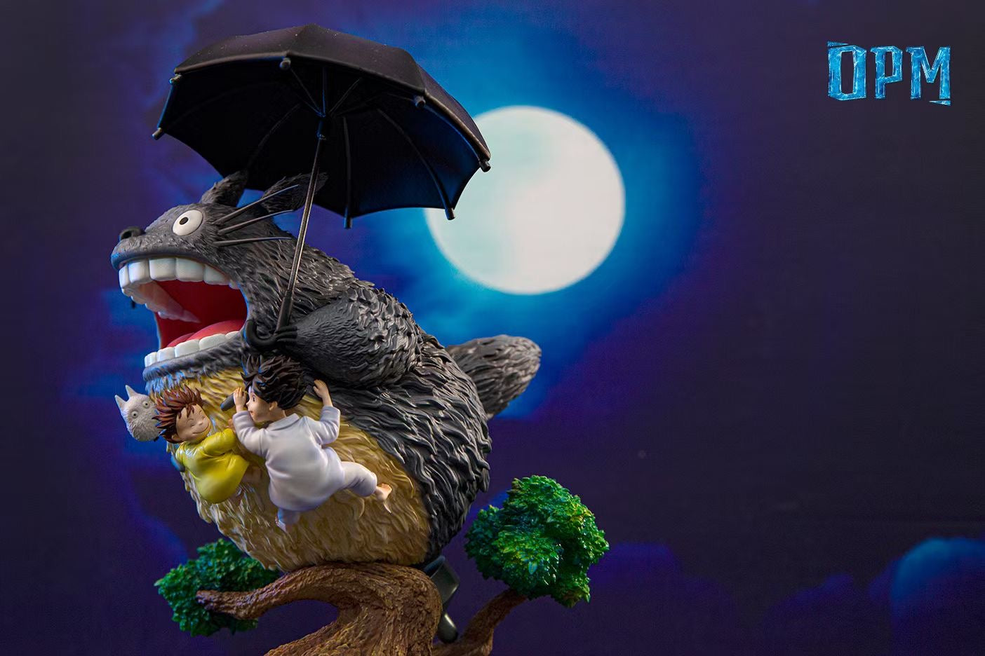 OPM Studio My Neighbor Totoro Small Figurine - Cute Anime Collectible Decor for Desk, Shelf & Gifts | Studio Ghibli Inspired Home & Office Decoration
