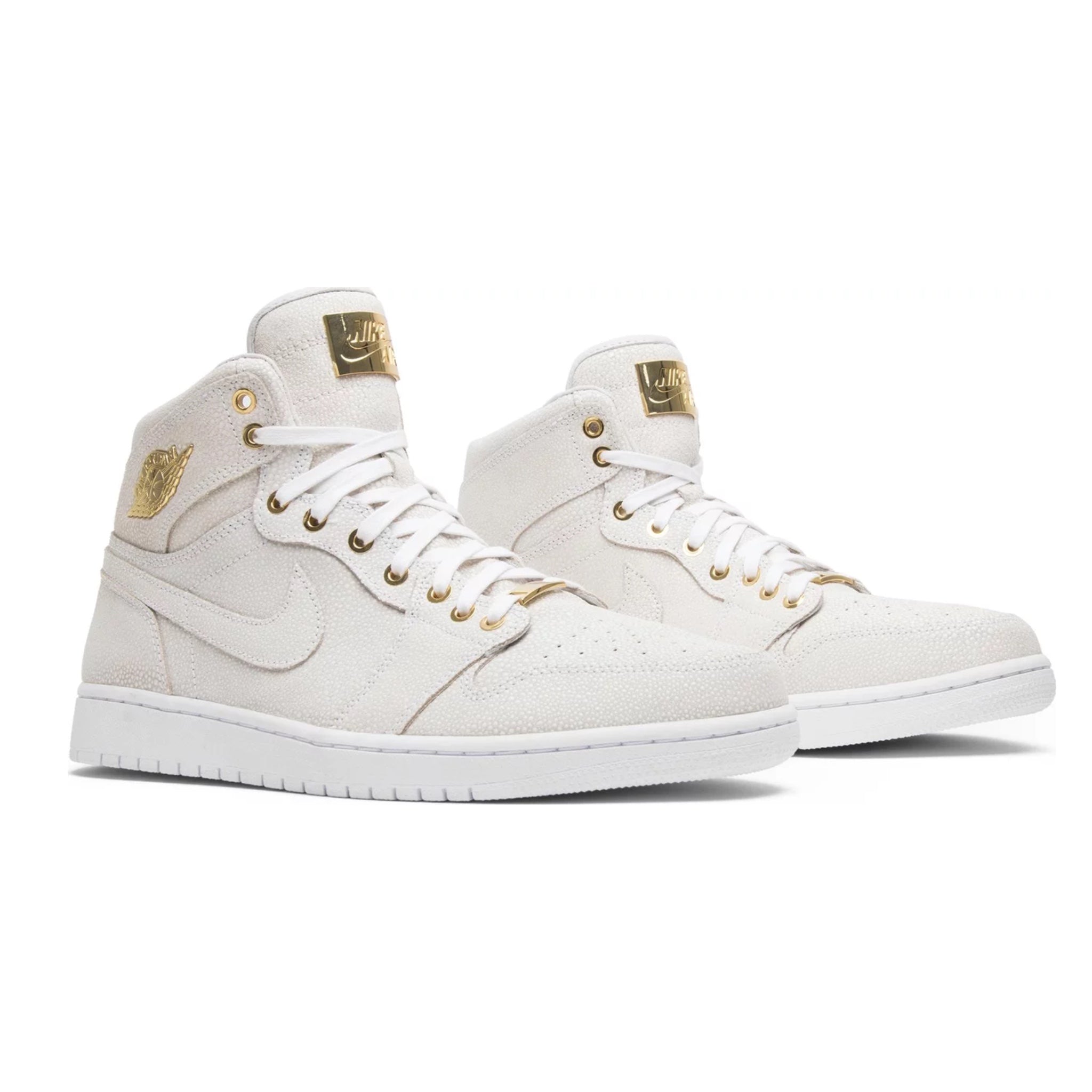 Air Jordan 1 Retro High OG Sneakers - White & Metallic Gold Basketball Shoes for Men | Premium Leather Court Shoes for Streetwear & Casual Outfits | Perfect for Basketball Games, Sneaker Collecting & Urban Fashion