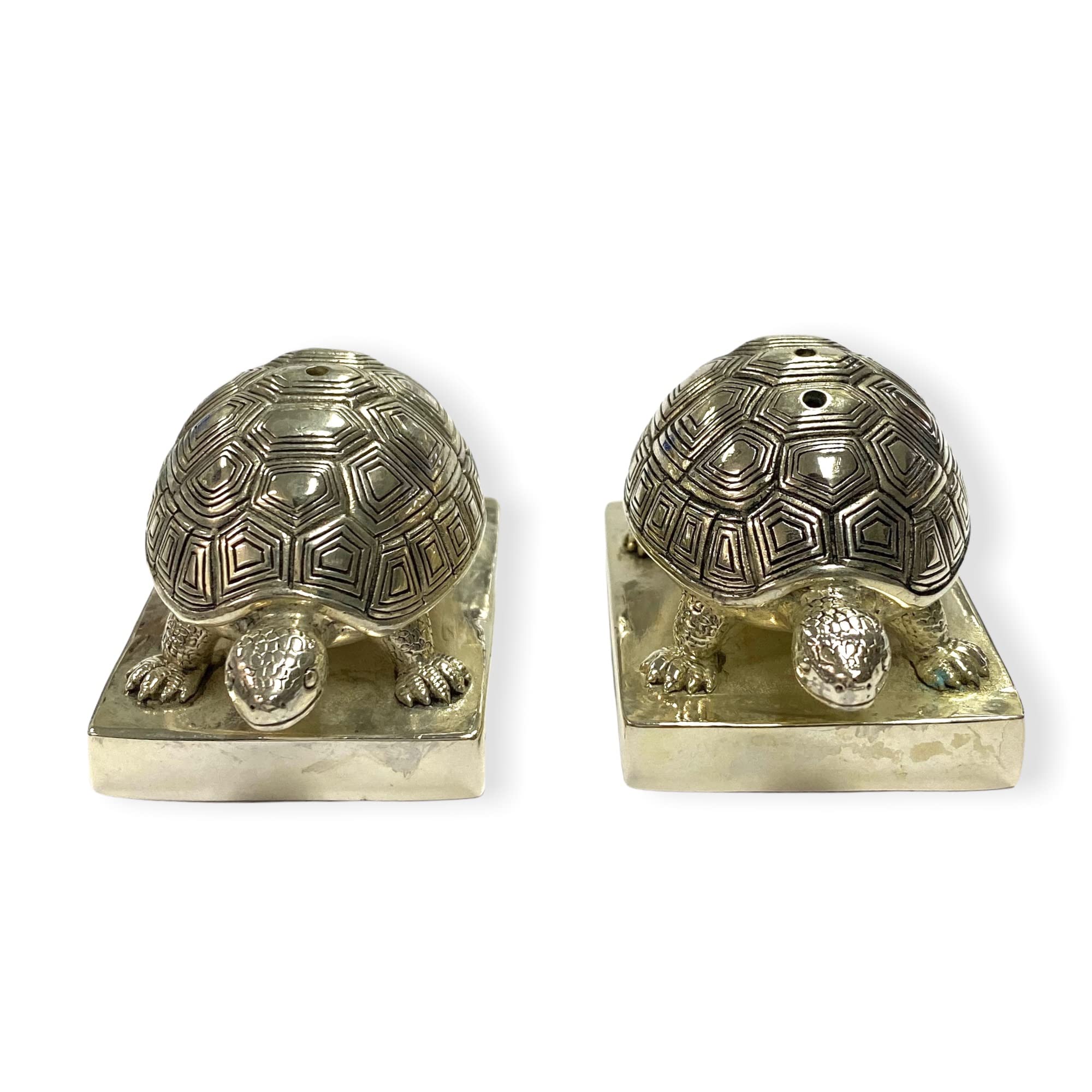 925 Silver Plated Novelty Turtle Salt and Pepper Shakers Set - Cute Kitchen Decor for Dining Table, Housewarming Gift, Wedding Present