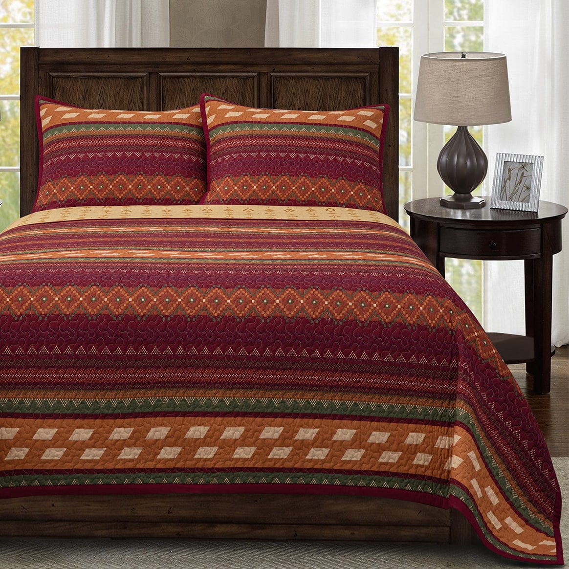 Solace Reversible Quilt Set - Ultra Soft & Breathable Bedding - King/Queen/Full Size - Perfect for All Seasons - Cozy Home Decor & Guest Room Essentials