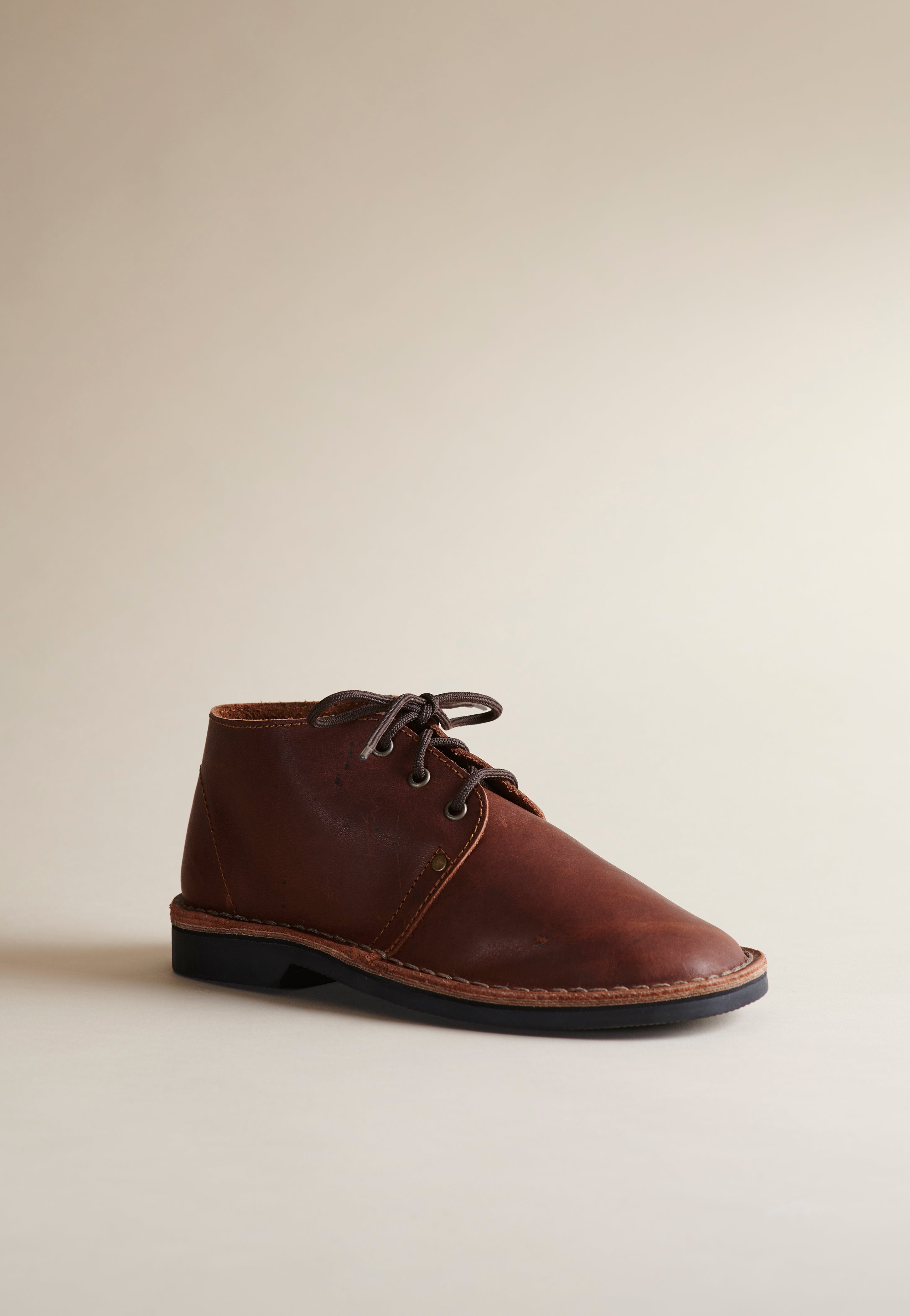 Erongo Vellies Handmade Nutmeg Distressed Leather Shoes - Comfortable & Durable Footwear for Outdoor Adventures, Travel & Casual Wear