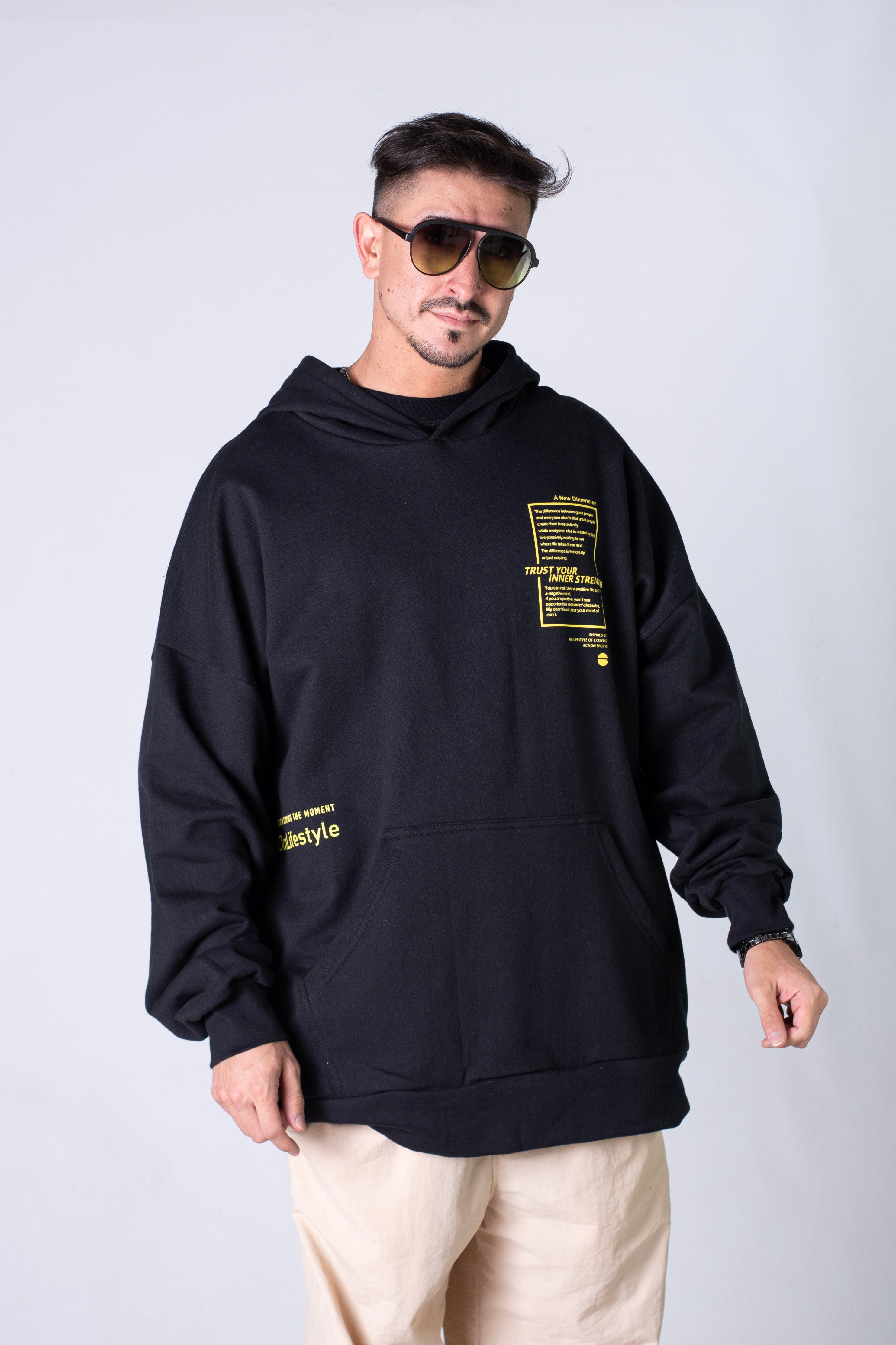 Original Oversized Black Hoodie with Kangaroo Pocket - Cozy & Stylish for Casual Wear, Street Fashion, and Loungewear