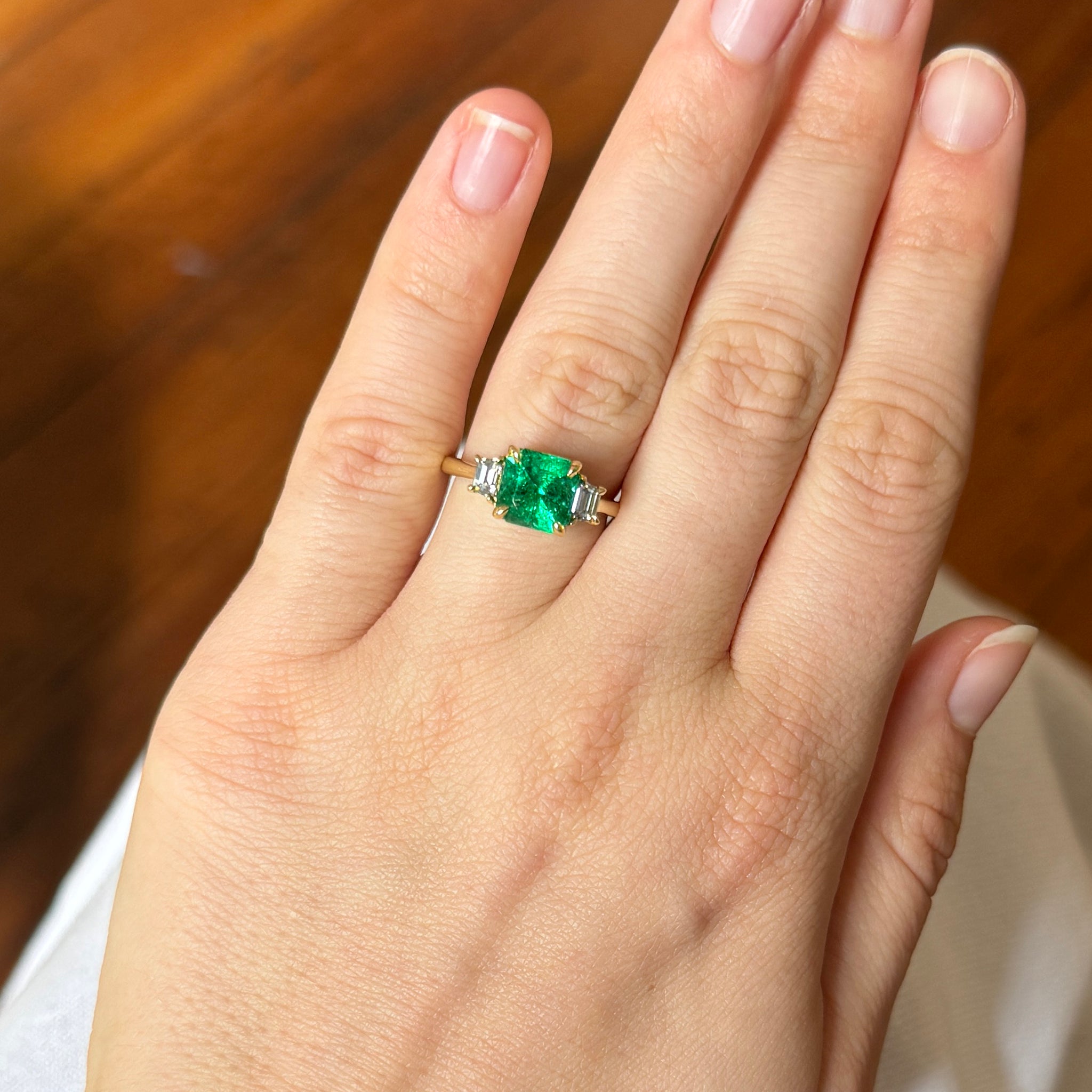 2.32ct Emerald & Trapezoid Diamond Three Stone 18K Gold Ring for Women - Elegant Engagement, Wedding, Anniversary Jewelry Gift