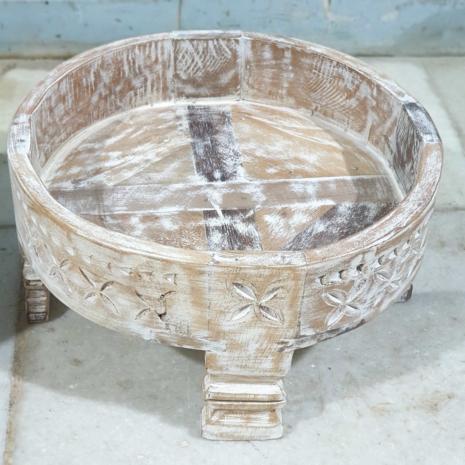 Hand Carved Solid Wood Chakki Grinder Coffee Table - 31x31x16cm Whitewashed Finish - Perfect for Living Room, Lounge & Boho Home Decor