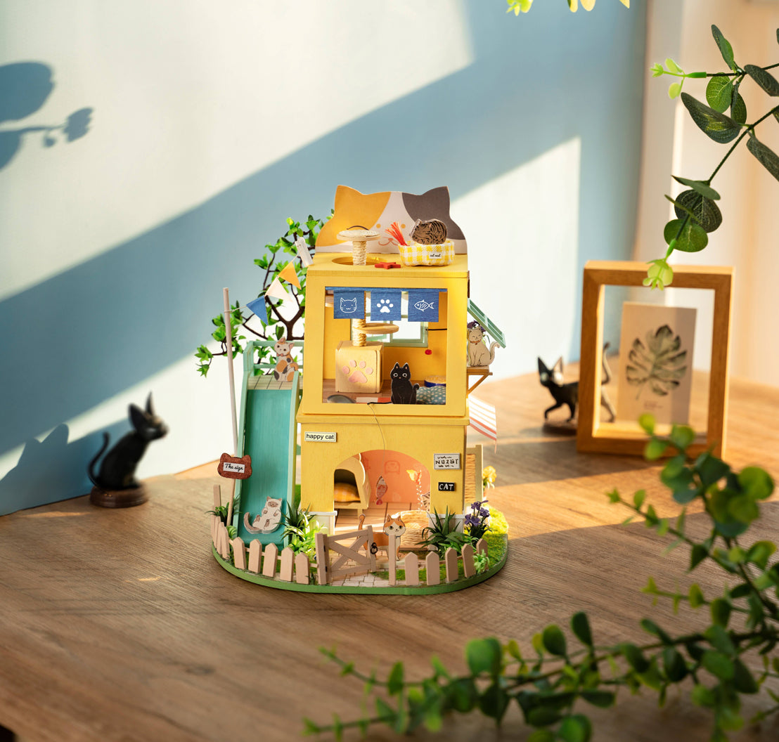 DIY Miniature Dollhouse Kit for Cats - Creative Pet Toy with Realistic Furniture & Accessories - Perfect for Indoor Play, Training, and Cat Enrichment Activities