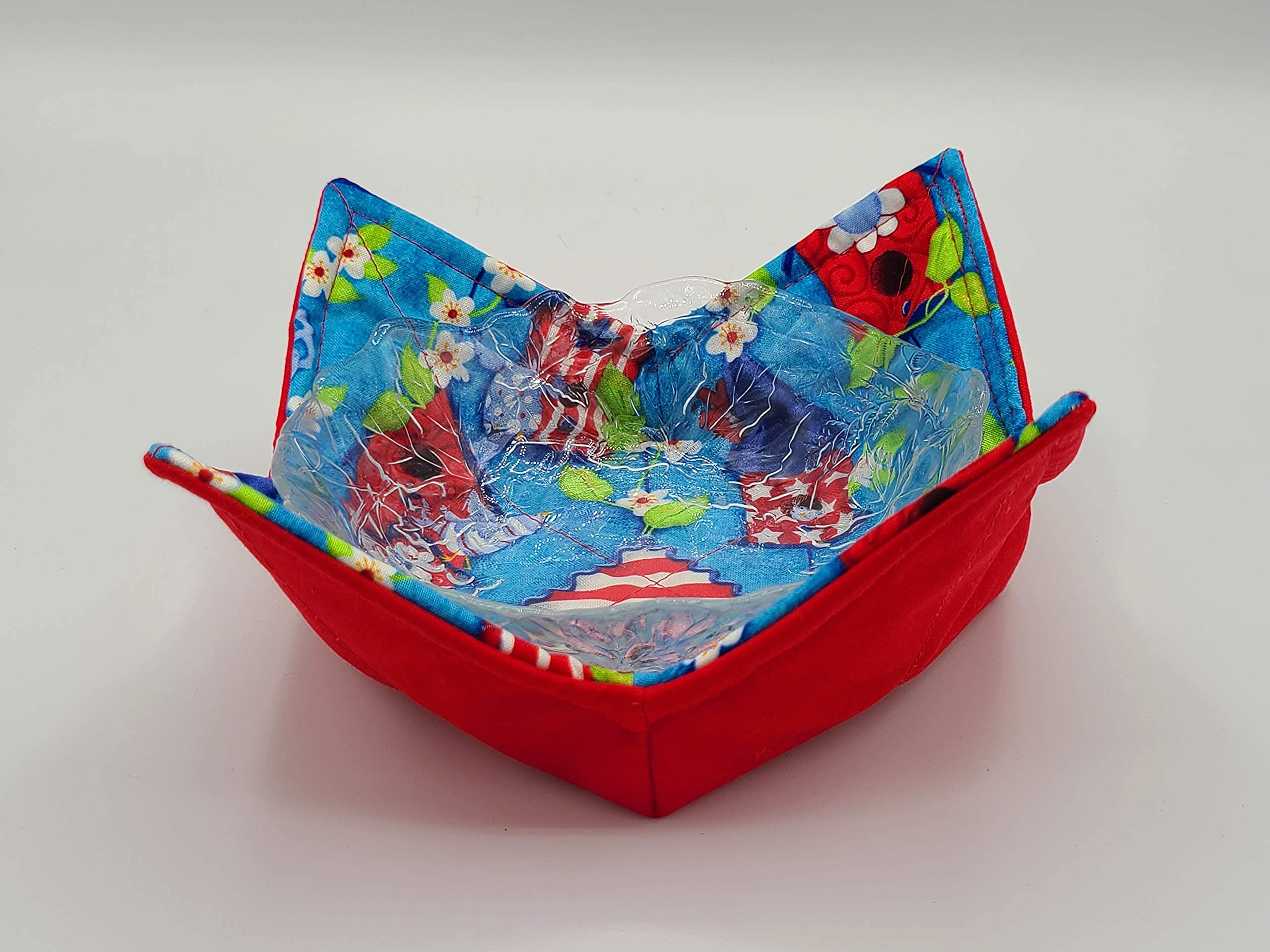 Patriotic Bluebirds Birdhouse Microwave Cover - Red White Blue Reversible Microwave Bowl Cozy - Summer Kitchen Linens & Modern Bird Watching Gift - Perfect for Housewarming, Hostess Gifts Under $10 - Ideal for Microwave Safety & Stylish Kitchen Decor