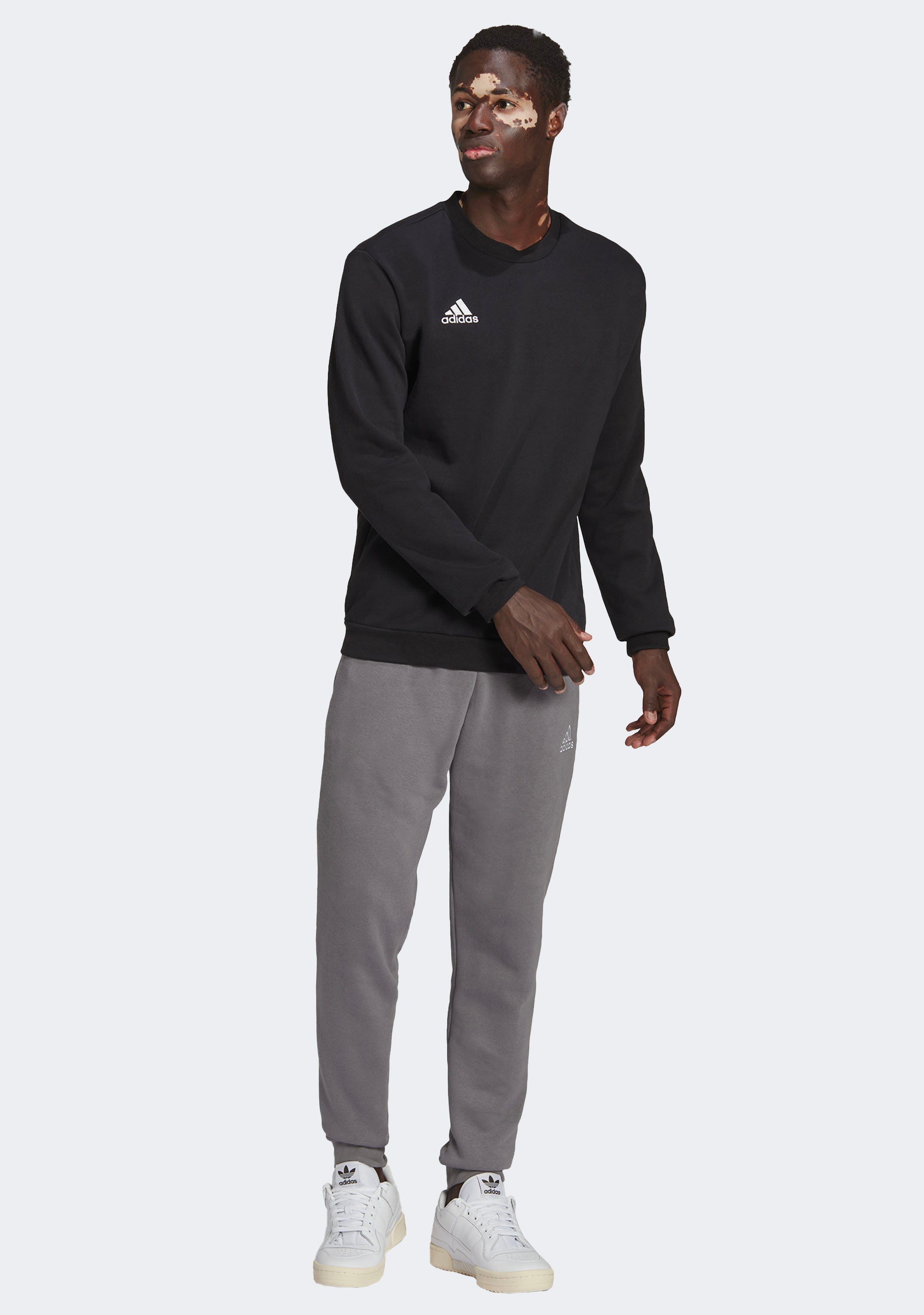 Adidas Men's Entrada 22 Sweat Top - Lightweight Hooded Sweatshirt for Running & Gym Workouts - Breathable Cotton Blend for Men's Athletic Wear