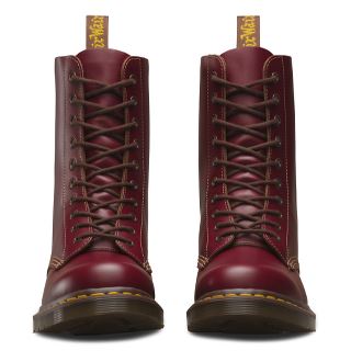 1490 Made in England Oxblood Vintage Smooth Leather Ankle Boots for Men - Perfect for Casual Outfits & Autumn Fashion