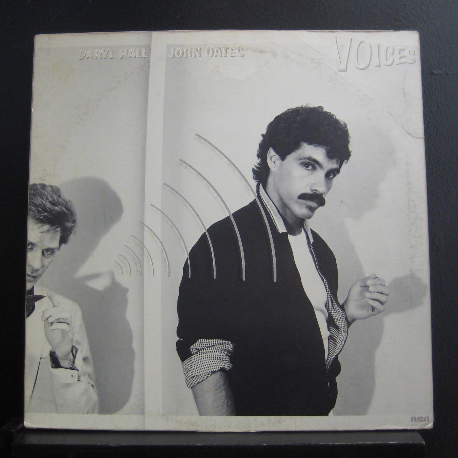 Hall & Oats - Voices CD | Classic Soft Rock Album | Perfect for Road Trips, Relaxation & 80s Music Lovers