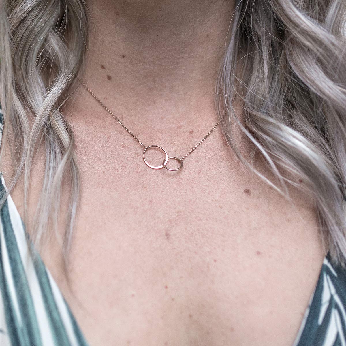Mother & Daughter Necklace Set - Heart Shaped Matching Jewelry Gift for Birthday, Christmas, Anniversary | Perfect for Family Bonding & Special Occasions