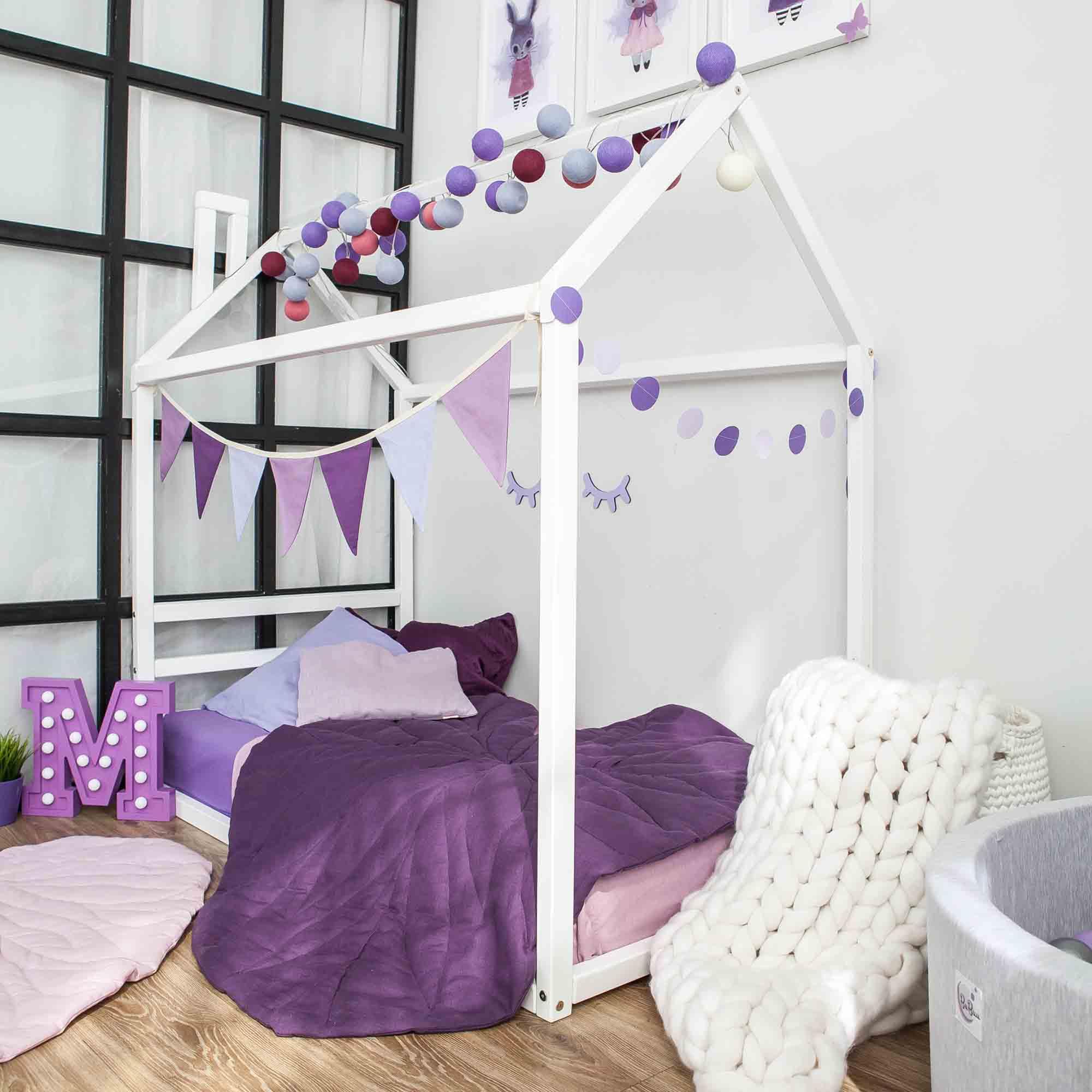 Montessori Kids House Bed - Twin Size for Cozy Sleep & Play
