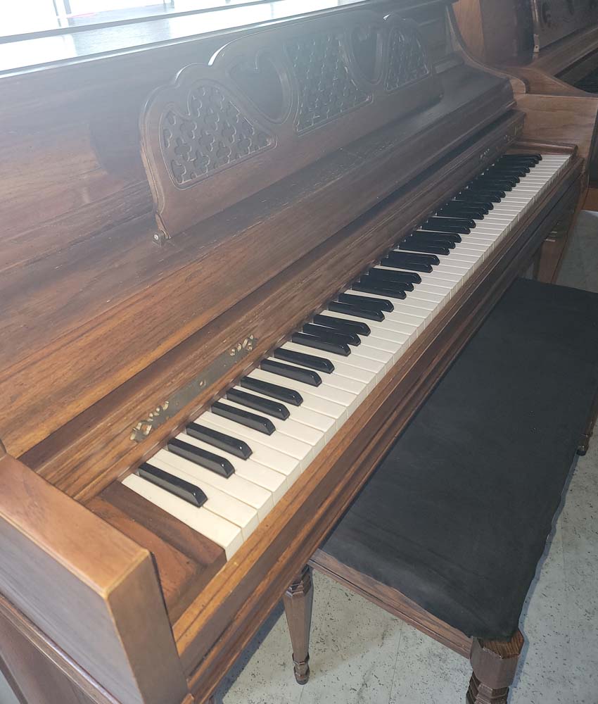 Vintage 1976 Kimball Artist Console Piano - Satin Oak Finish - Serial Number A15008 - Used - Perfect for Home, Studio & Music Classrooms