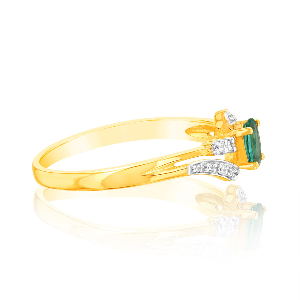0.26 Carat 9K Yellow Gold Emerald & 14 Cubic Zirconia Ring for Women - Elegant Birthstone Jewelry Gift for Anniversary, Engagement & Special Occasions
