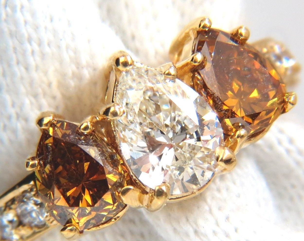 2.90CT Natural Fancy Vivid Yellow Brownish Pear-Shaped Diamond Ring in 18K Gold – Perfect for Engagement, Anniversary & Special Occasions