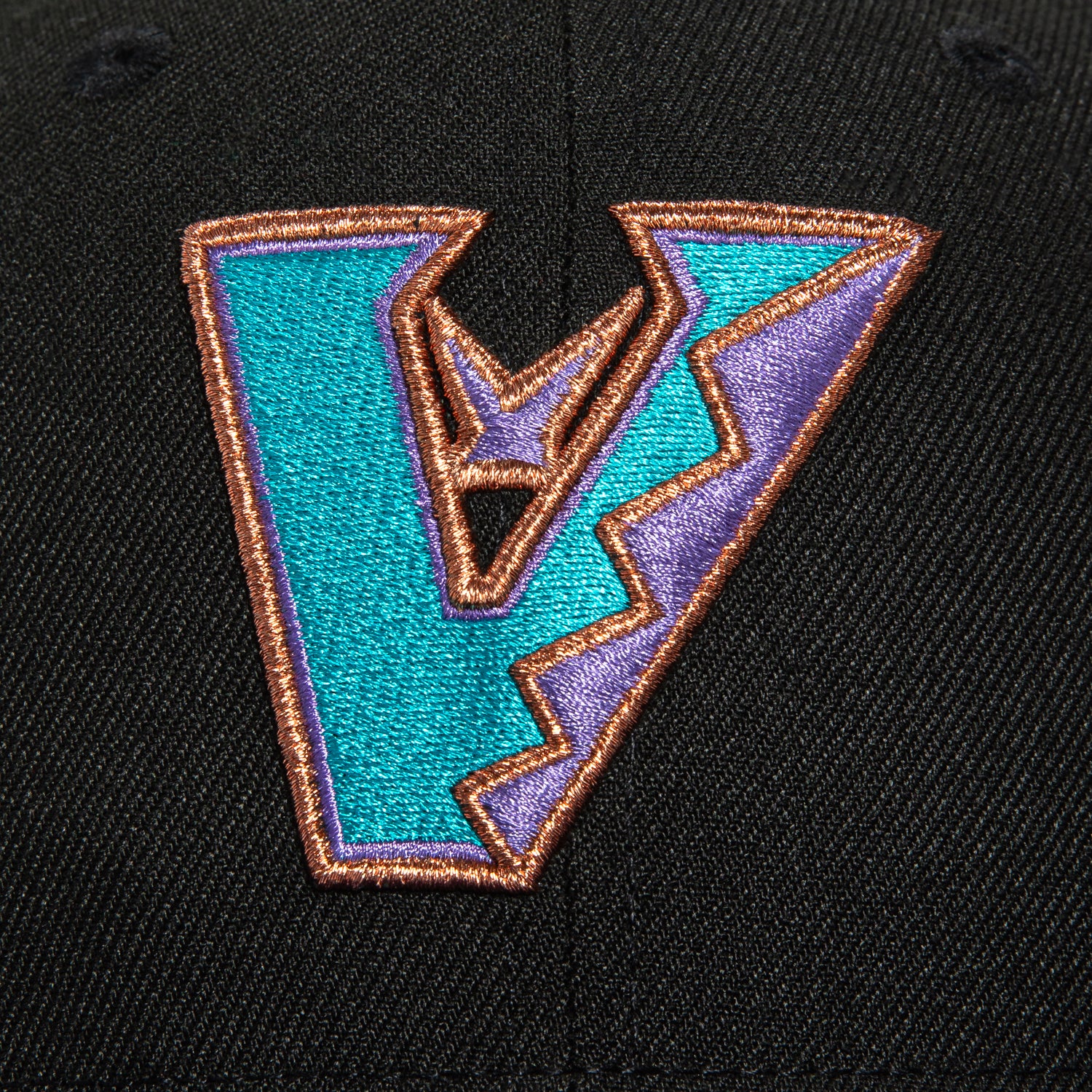 New Era 59Fifty Arizona Diamondbacks Chase Field Patch Snapback Hat - Black & Purple MLB Baseball Cap for Men & Women - Perfect for Games, Collecting & Streetwear Fashion