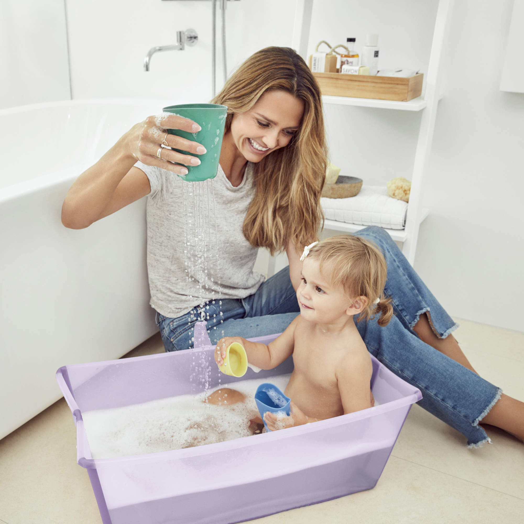 Stokke Flexi Bath X Large - Foldable Baby Bathtub for Newborns & Toddlers | Portable, Space-Saving Infant Bath Tub for Home & Travel Use