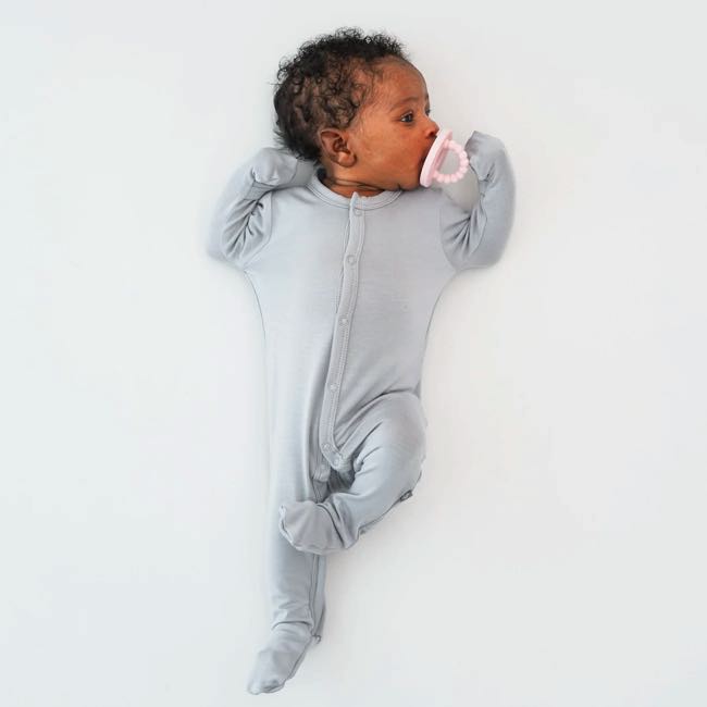 Kyte Baby Snap Footie Pajamas - Soft Organic Cotton Baby Sleepwear for Boys & Girls (Storm Color) - Perfect for Nursery, Bedtime & Cozy Lounging