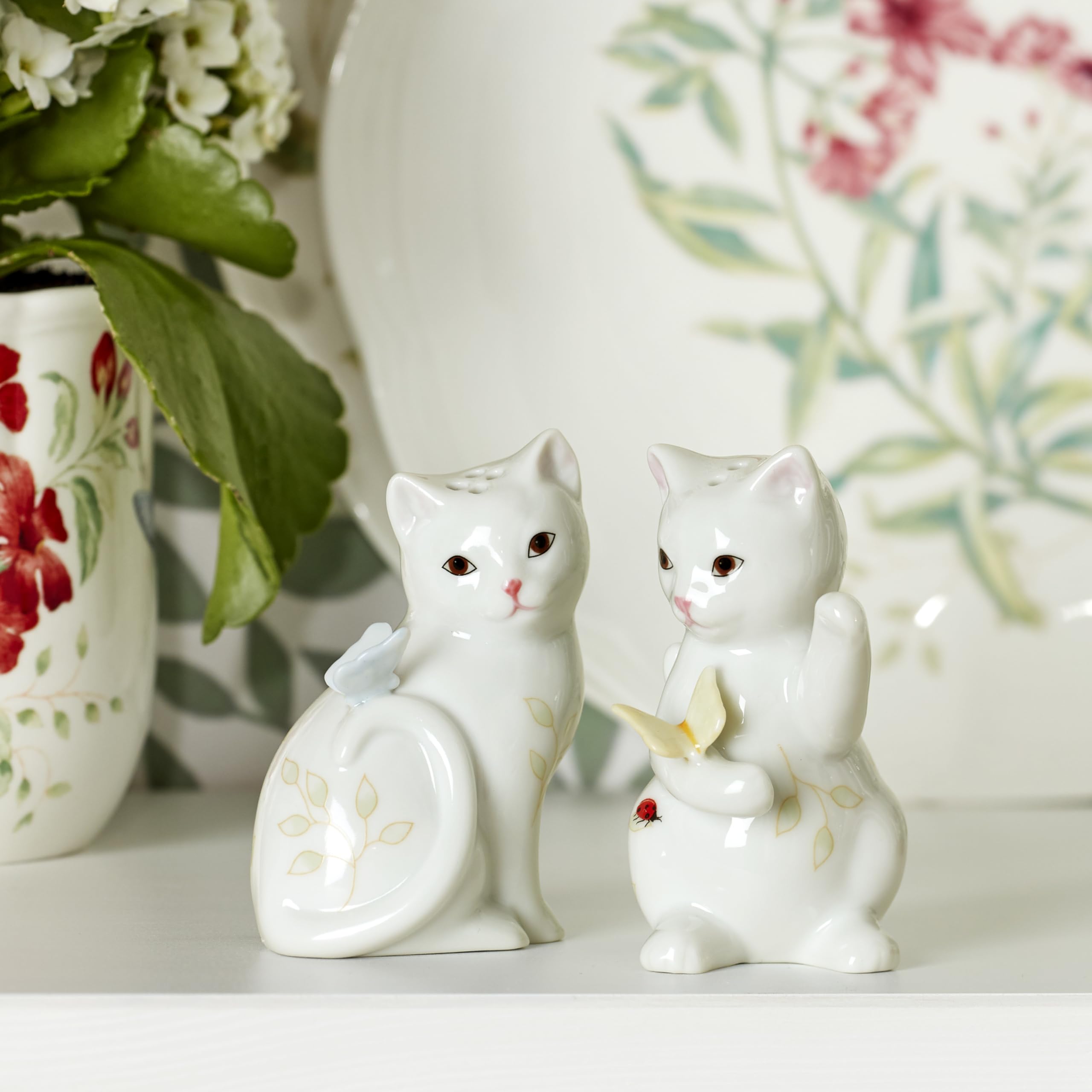 Lenox Butterfly Meadow Figural Kitten Salt and Pepper Shaker Set - Elegant Ceramic Condiment Dispenser for Dining Table Decor, Kitchen Essentials & Gift Giving