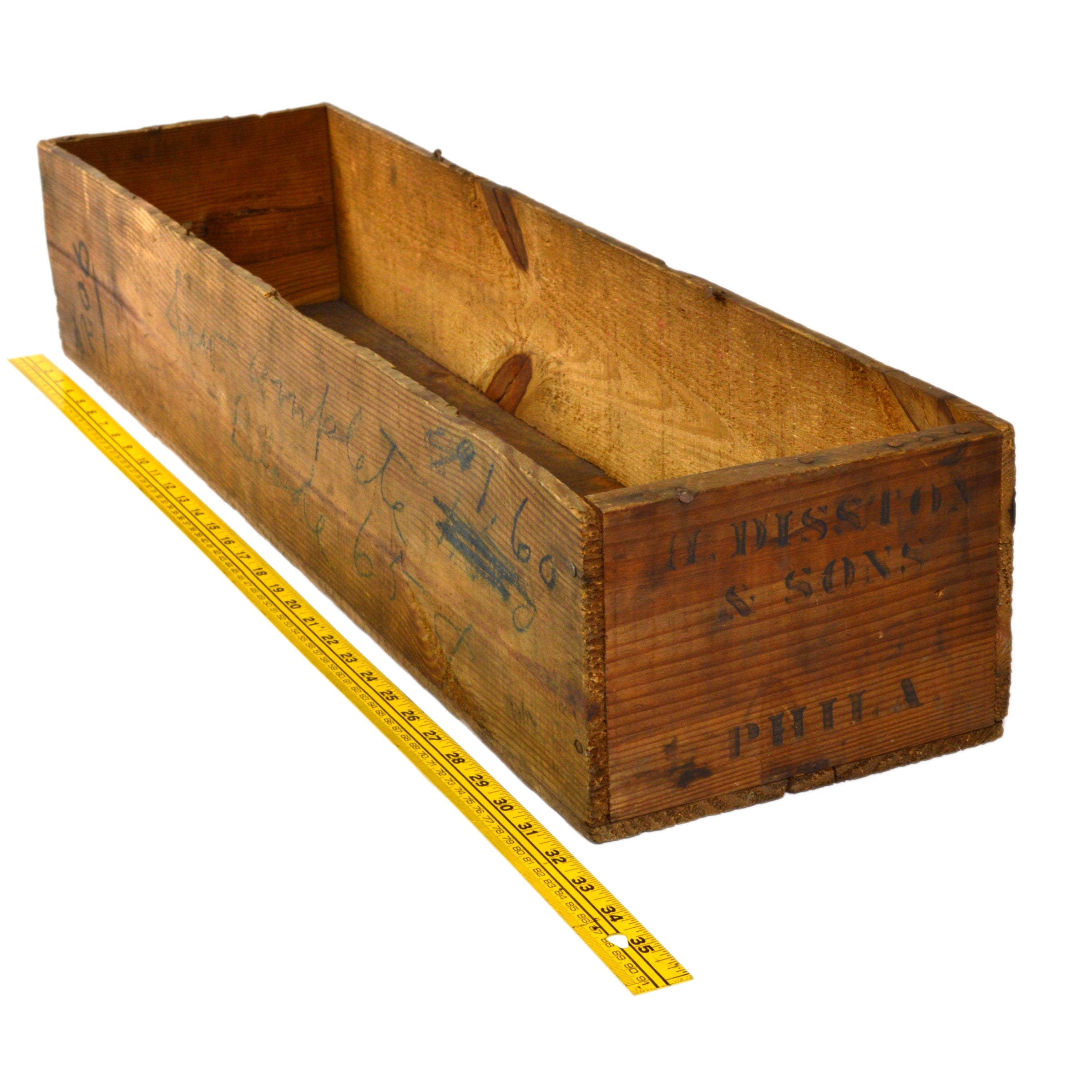 Vintage H. Disston & Sons Shipping Crate Box with 1/2 Dozen Rare 206 Wood Saws - Perfect for Antique Collectors & Woodworking Enthusiasts