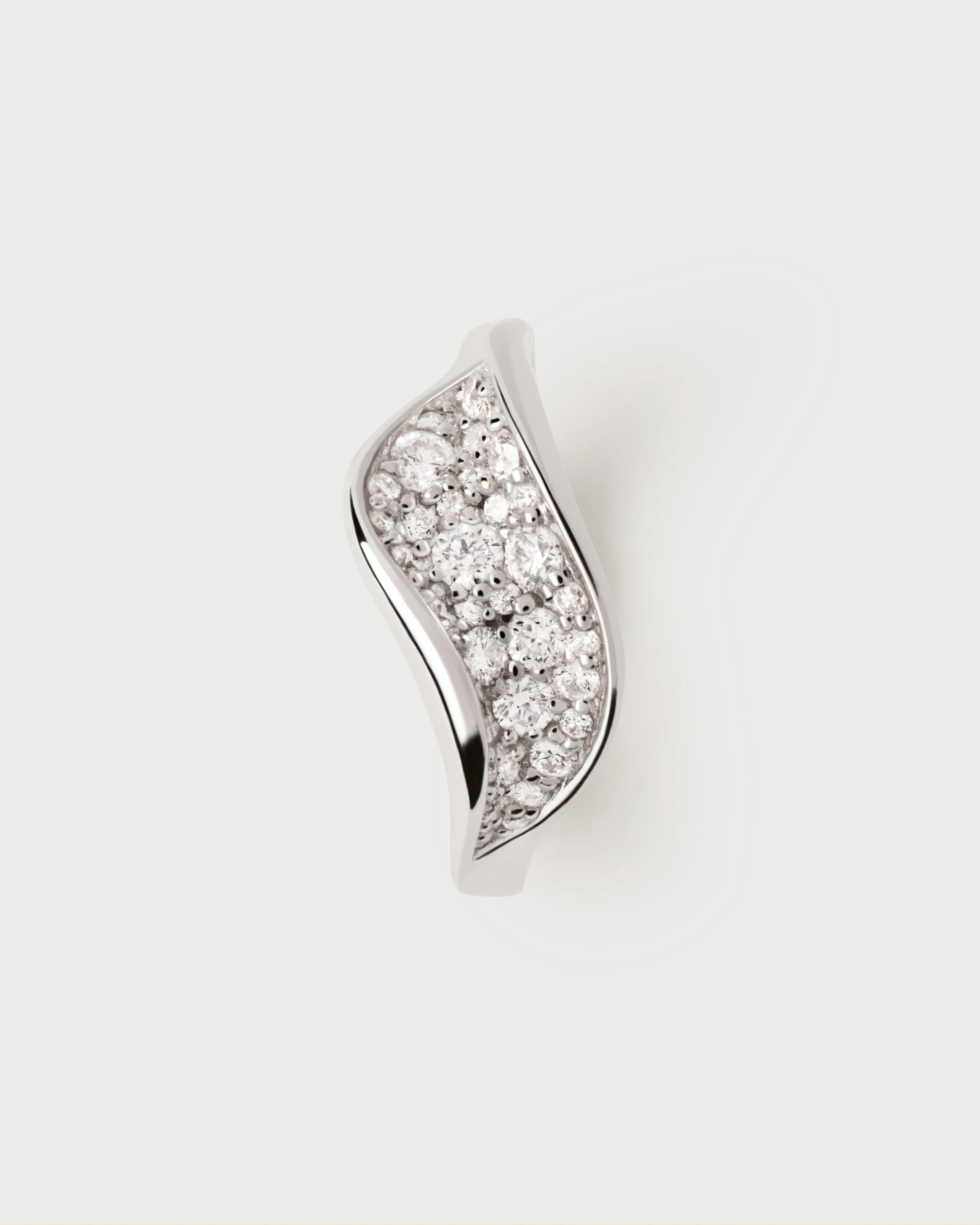 Exquisite 14K White Gold Diamond Violet Ring for Women - Elegant Floral Engagement, Wedding, or Anniversary Jewelry Gift