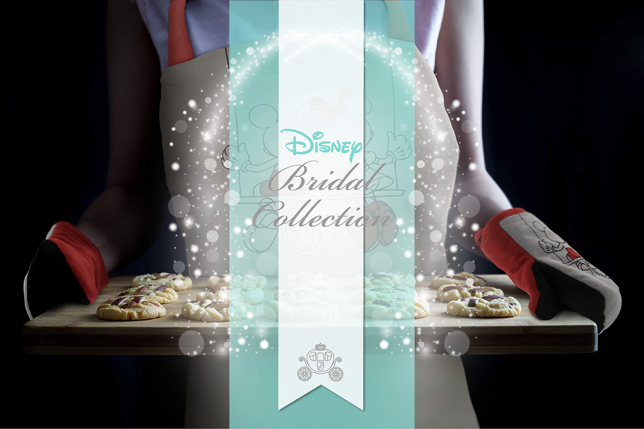 Disney Heat Resistant Mini Oven Mitts Set of 2 - Insulated Kitchen Gloves for Baking, Cooking & Grilling - Non-Slip Grip with Hanging Loop (5.5x7 Inches) - Mickey & Minnie Mouse Design - Perfect for Holiday Baking, Pot Handling & BBQ Parties