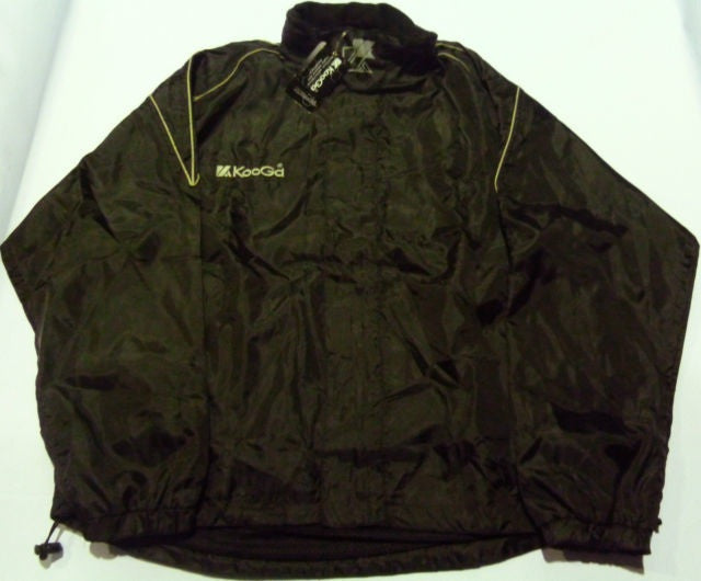 Kooga Eastland 2 Pitchside Training Rugby Jacket - Black/Silver - Perfect for Rugby Practice & Outdoor Sports