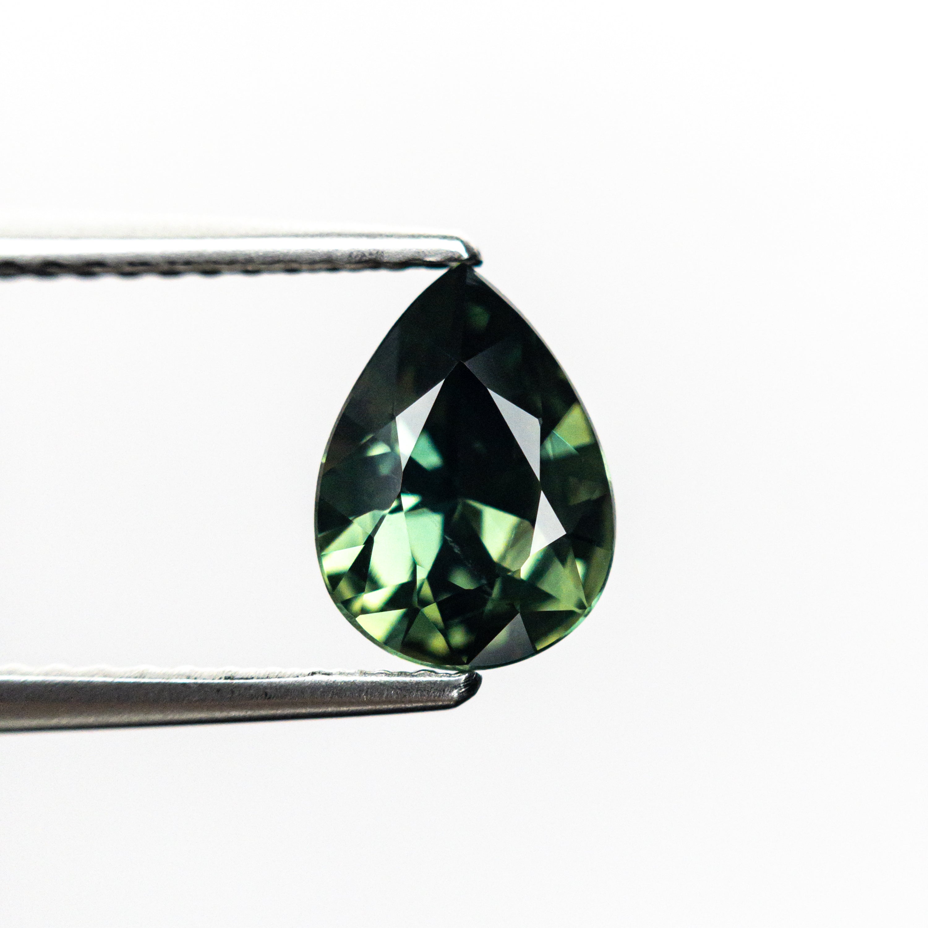 1.03ct Pear Cut Blue Sapphire Gemstone - 8.25x6.07x3.22mm Brilliant Natural Sapphire for Engagement Rings & Jewelry Making