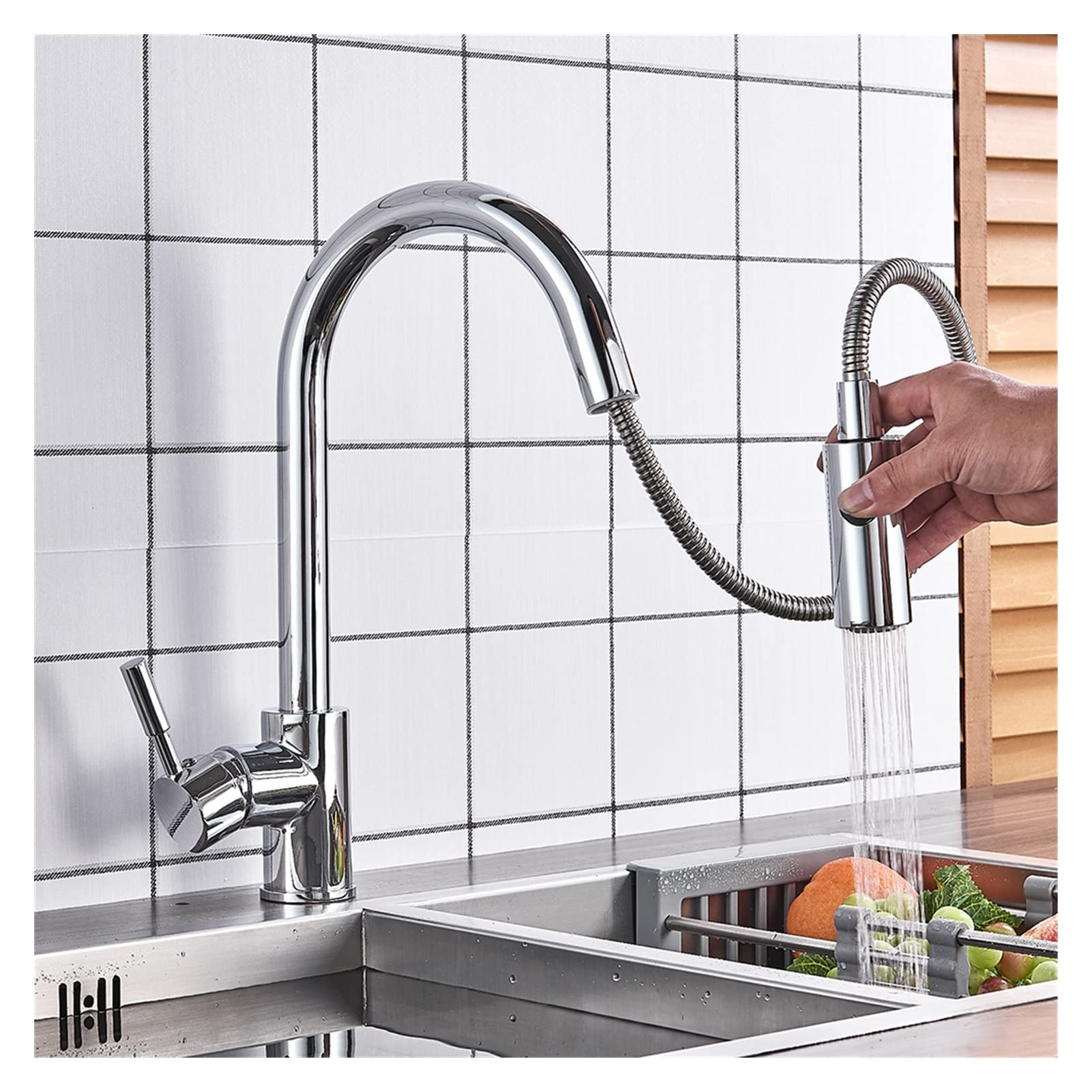 Chrome Plated Kitchen Sink Faucet with Pull-Down Sprayer & Rainwater Outlet - Single Handle Cold & Hot Water Swivel Spout for Countertop Installation - Perfect for Modern Kitchens & Small Gifts
