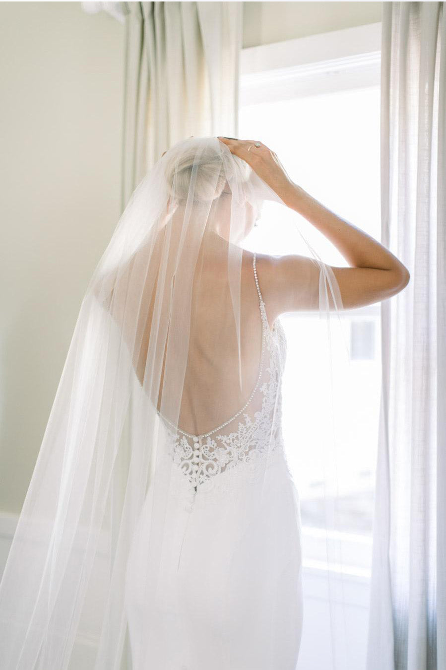 Blair Sleek Single Layer Wedding Veil - Elegant Bridal Accessory for Church Ceremony & Photoshoot