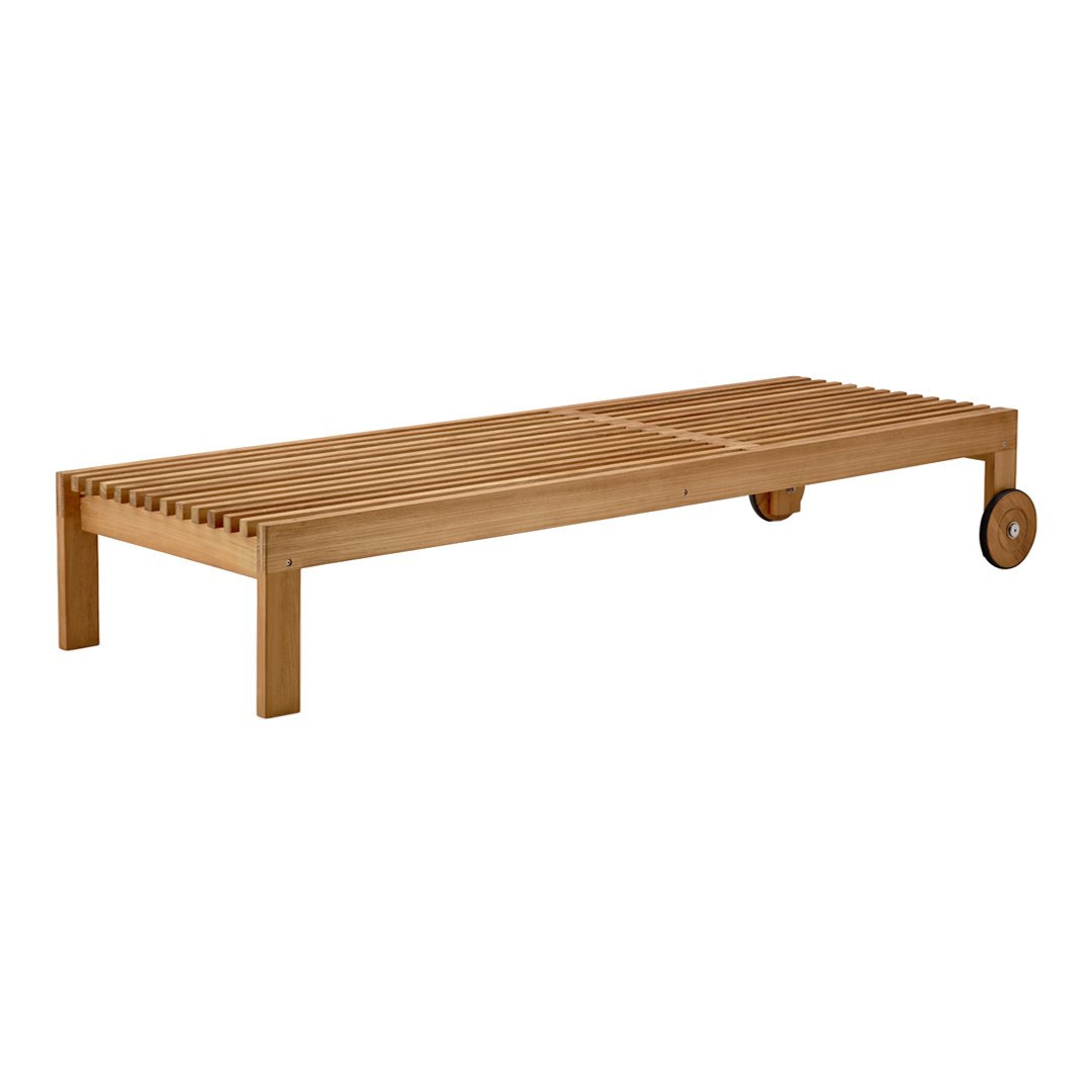 Premium Foersom Hiort Lorenzen Amaze Sunbed - Outdoor Wicker Chaise Lounge with Cane Weave Design | Perfect for Poolside, Patio, and Garden Relaxation