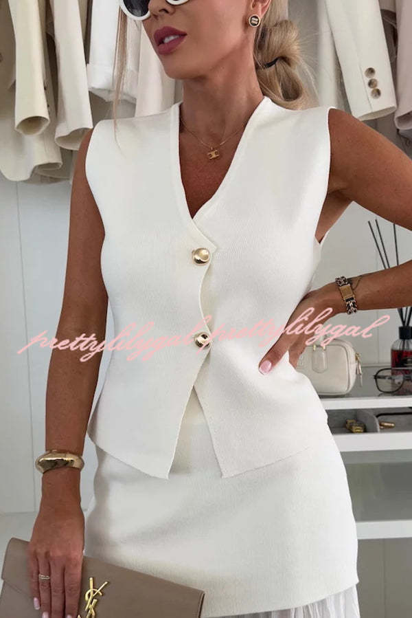 Stylish & Elegant Knit Gold Button V-Neck Loose Vest for Women | Casual & Office Wear | Fall & Winter Fashion Layering Piece