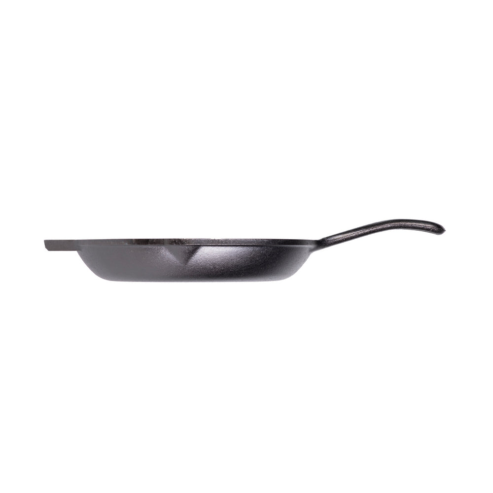 Cast Iron Chef Collection 26cm Skillet - Pre-Seasoned Heavy Duty Frying Pan for Stovetop, Oven & Grill - Perfect for Searing Steaks, Baking Bread & Camping Cooking